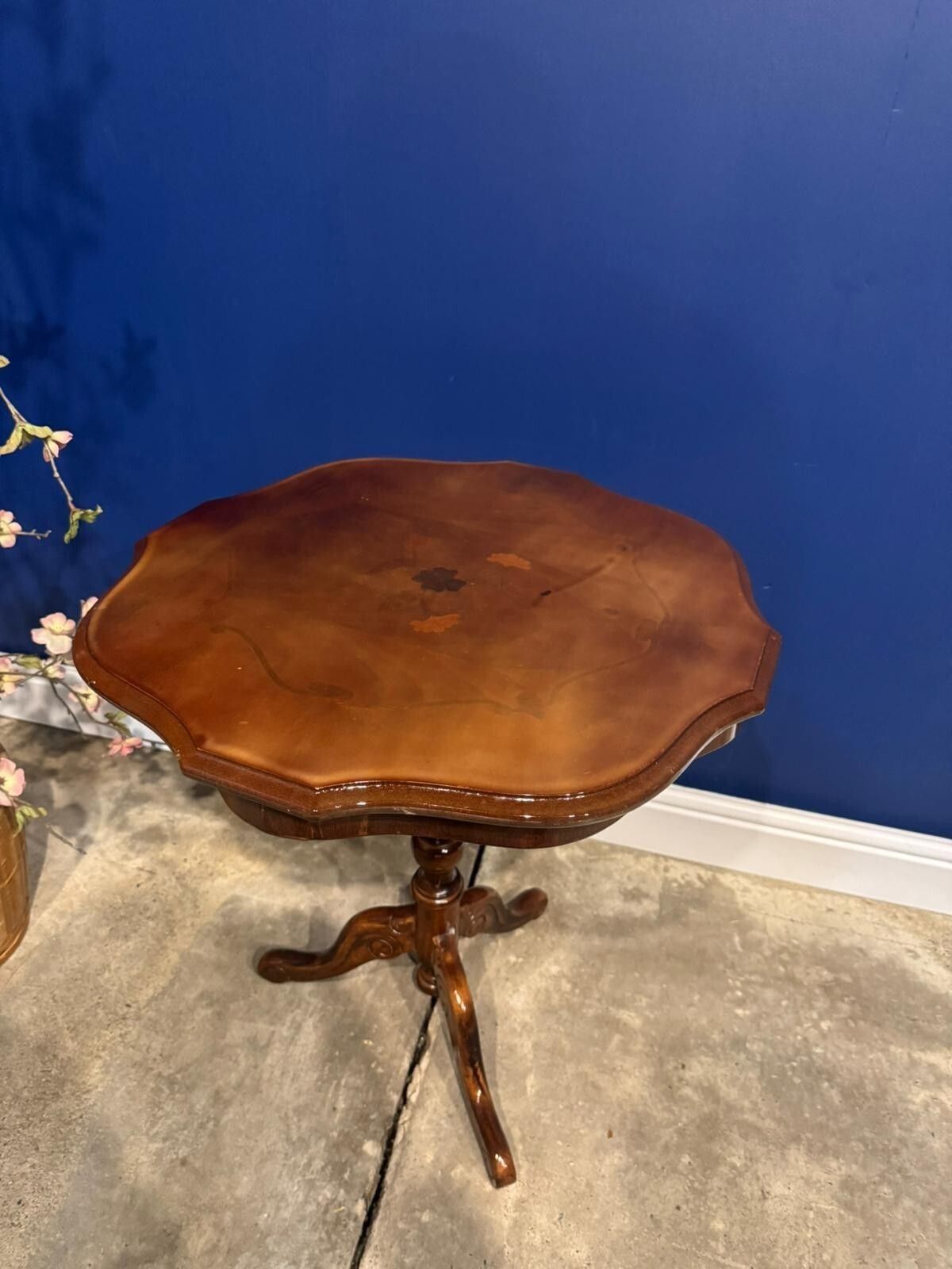 Vintage Italian Marquetry Side Table Inlaid Floral Wood Tripod Pedestal Table. photo Furniture