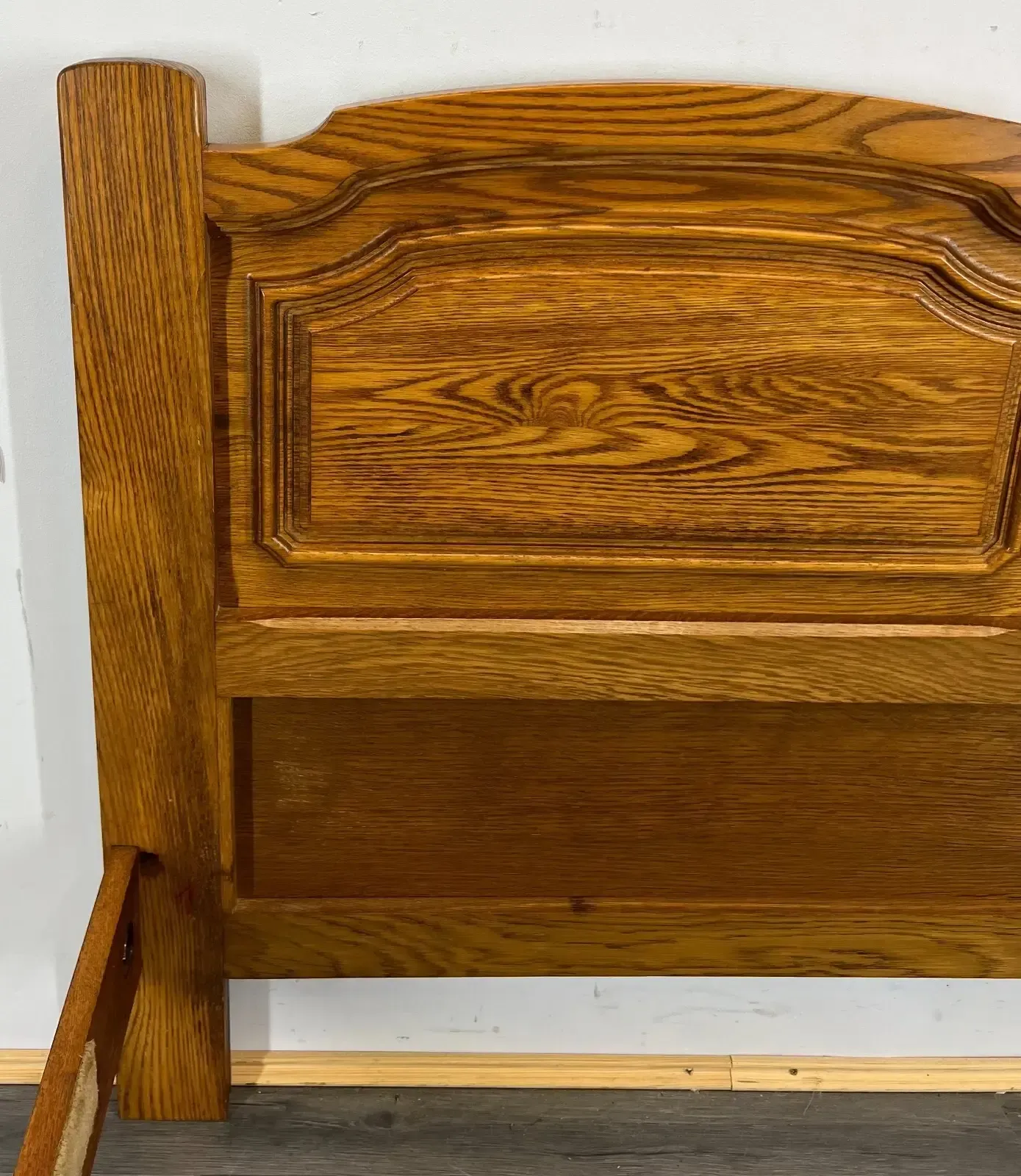 Bed Vintage French Style Oak King Size Carved Frame Carved Headboard Lot 2175 photo buy