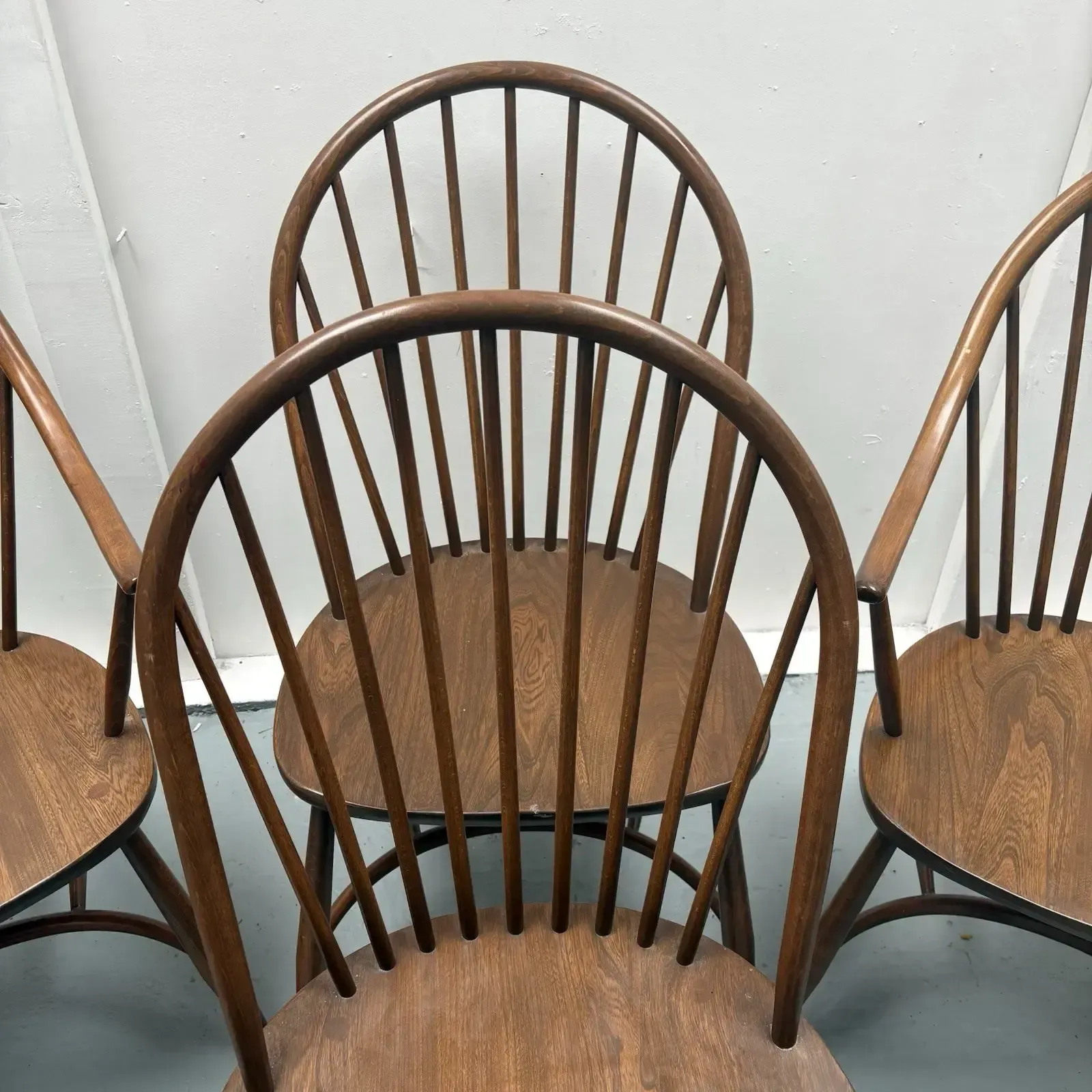 4 Ercol Dining Chairs Cryoline Stretcher Model 909 2 Rare Carvers Golden Dawn photo 880.0