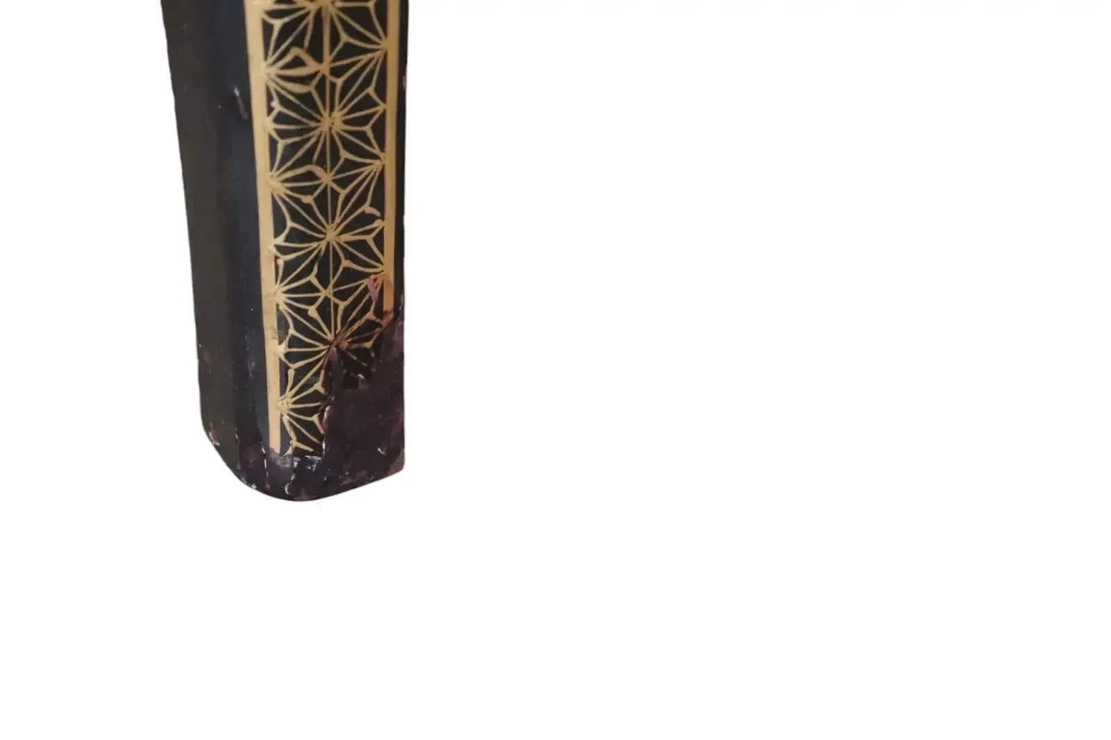 photo vinterior Vintage Chinoiserie Black Lacquer Chest Of Drawers Gold Japanned Bomb Chest