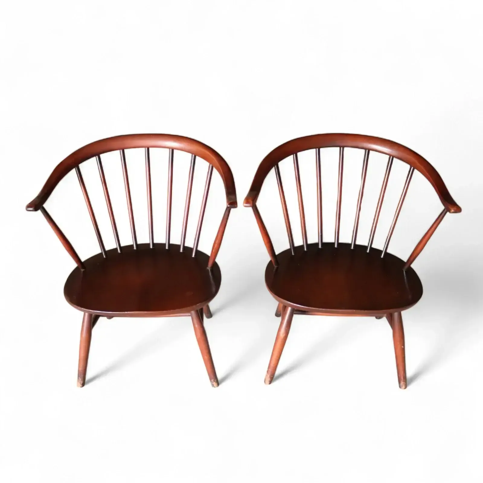 photo vinterior Vintage Pair Of Ercol 541 Cowhorn Low Fireside Lounge Chairs / Armchairs