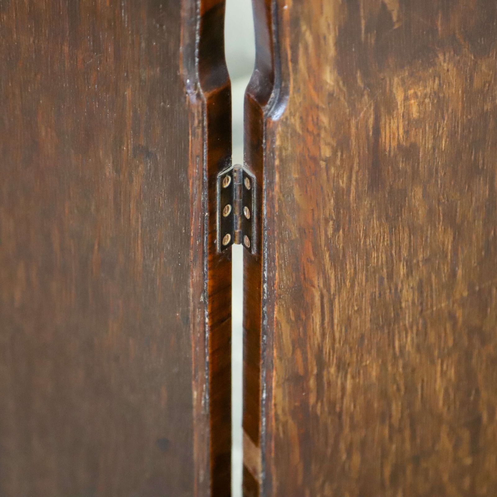 photo for sale Early 20th‑Century Mahogany Campaign Table Top Triple Mirror With Folding Panels