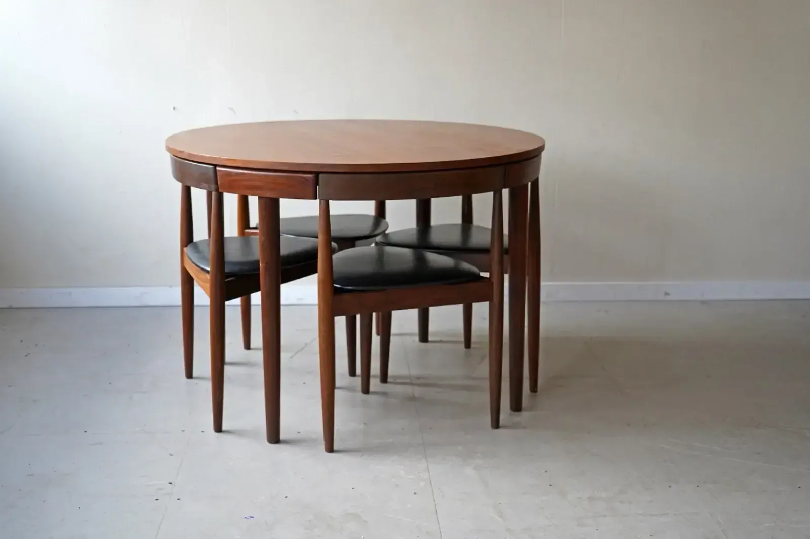 1595.0 Hans Olsen “Roundette” Dining Set For Frem Røjle photo