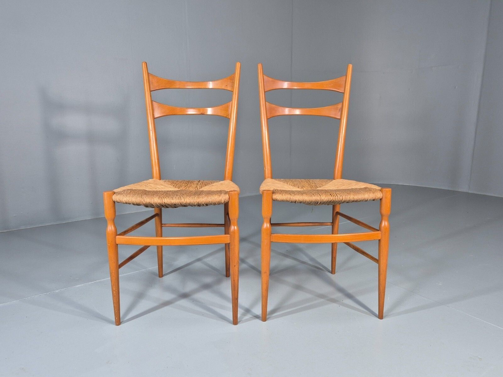 2 1950s Italian Wanut Dining Chairs Chiavari Mid Century Modern Mdin photo for sale