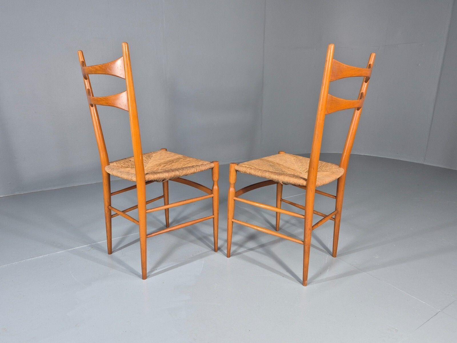 photo furniture 2 1950s Italian Wanut Dining Chairs Chiavari Mid Century Modern Mdin