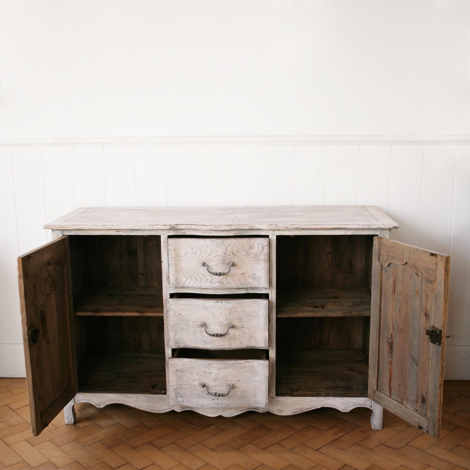 French Pine Serpentine Commode photo Furniture