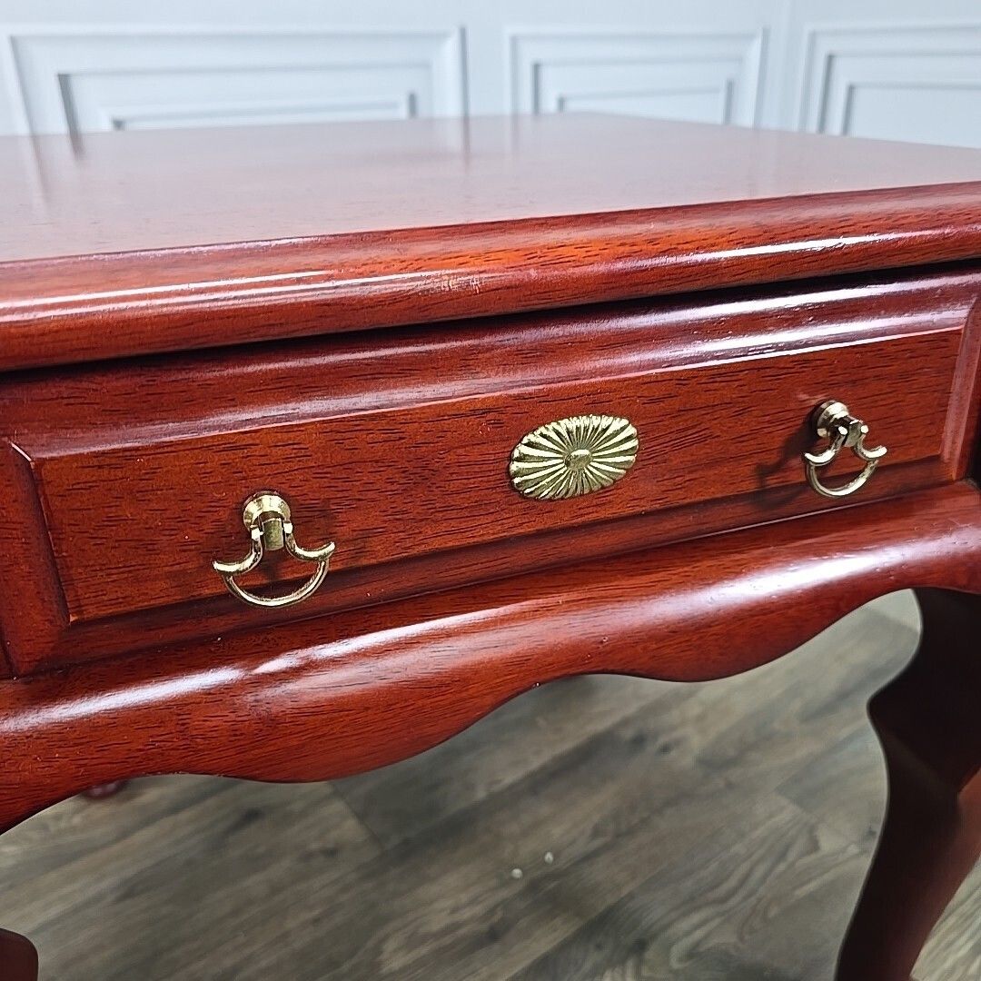 Furniture Antique Pair 2 Solid Wood Bedside End Lamp Tables Drawers Queen Anne   Mahogany photo