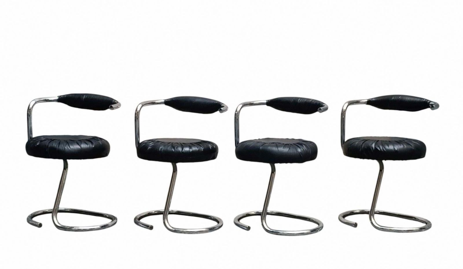 Giotto Stoppino Group Of 4 "Cobra" Chairs In Black Leather, Italy 1970s photo Furniture