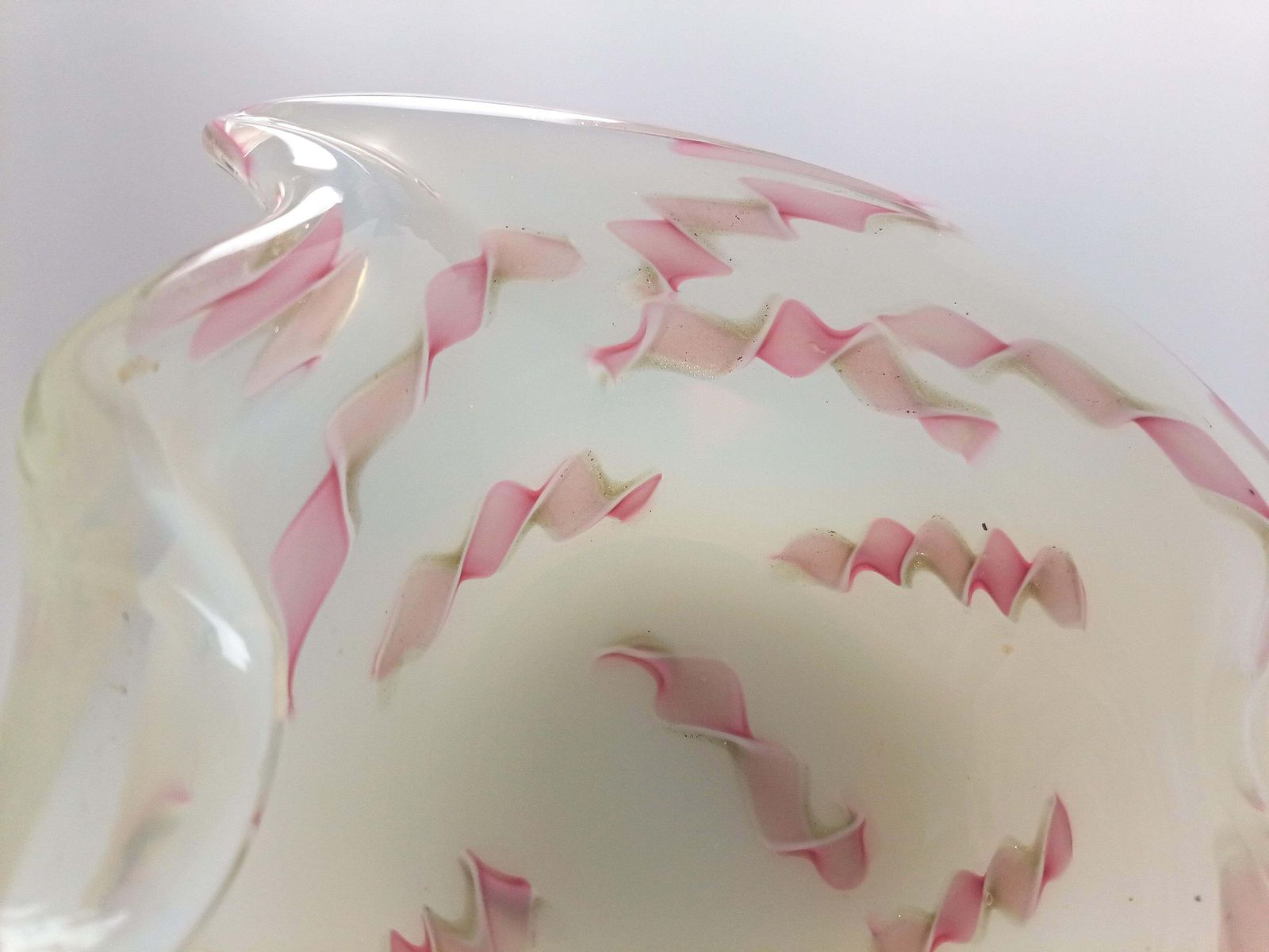 Murano Sommerso Glass Bowl By Fratelli Toso With Zanfirico And Aventurine, 1950s photo furniture