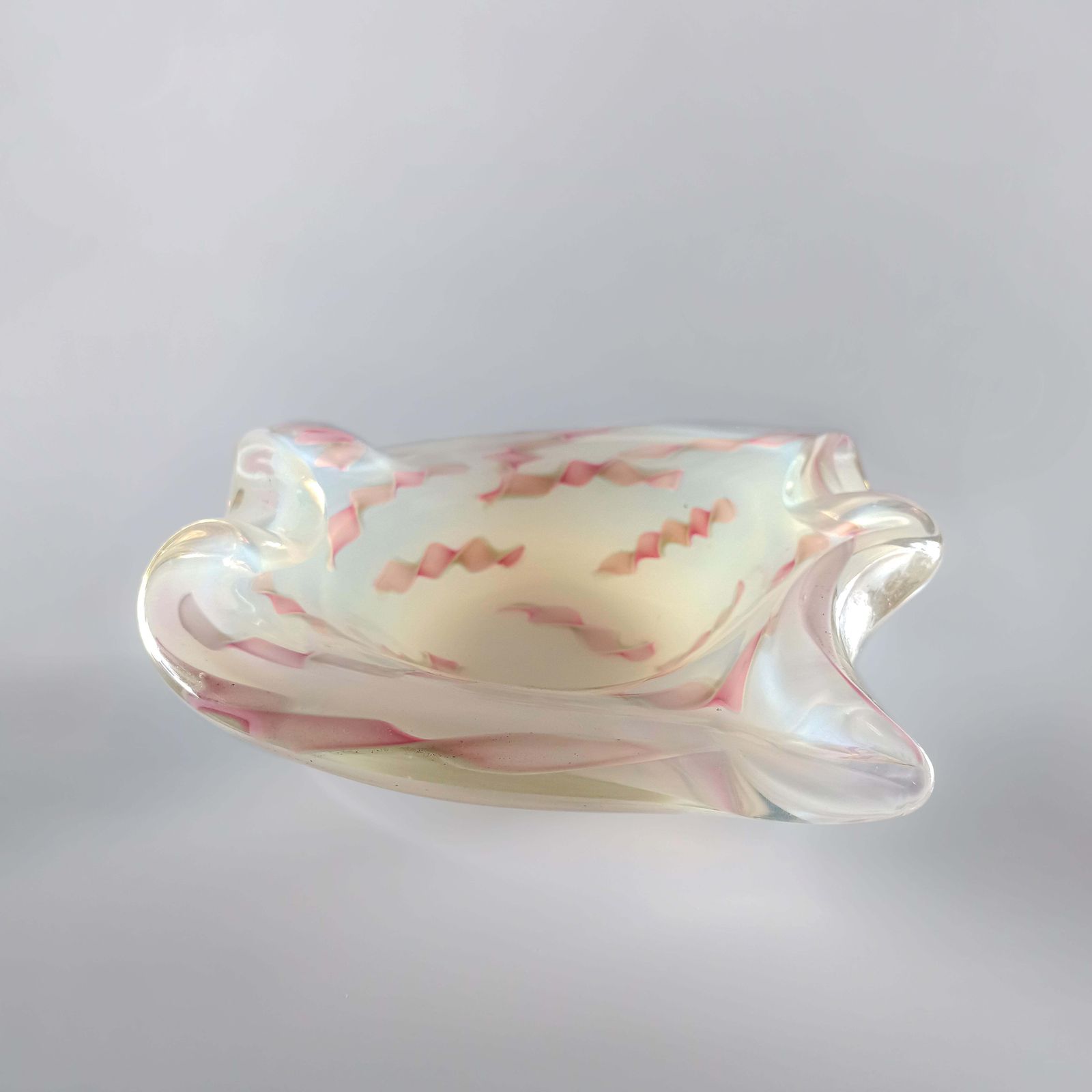 Murano Sommerso Glass Bowl By Fratelli Toso With Zanfirico And Aventurine, 1950s photo vintage