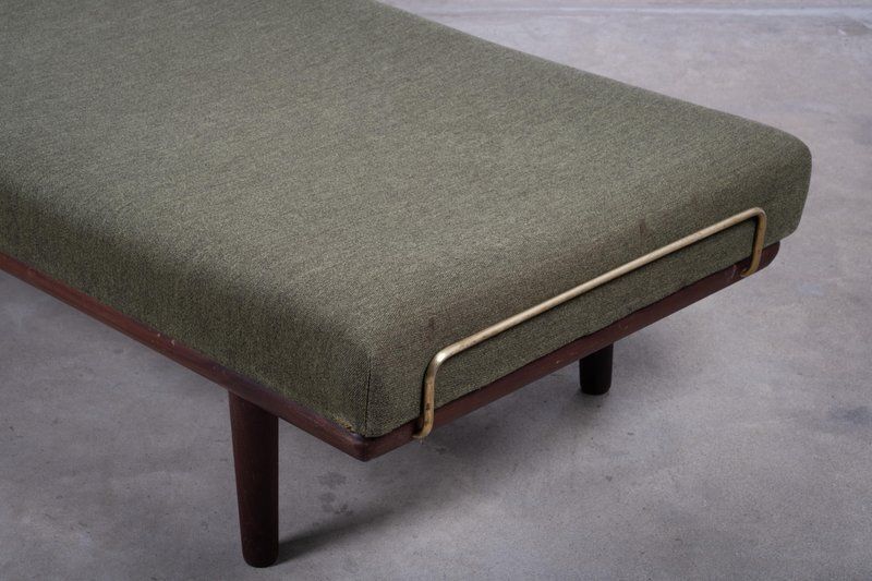 Mid Century Danish Model Ge19 Daybed In Teak Attributed To Hans J. Wegner For Getama, 1960s photo Furniture