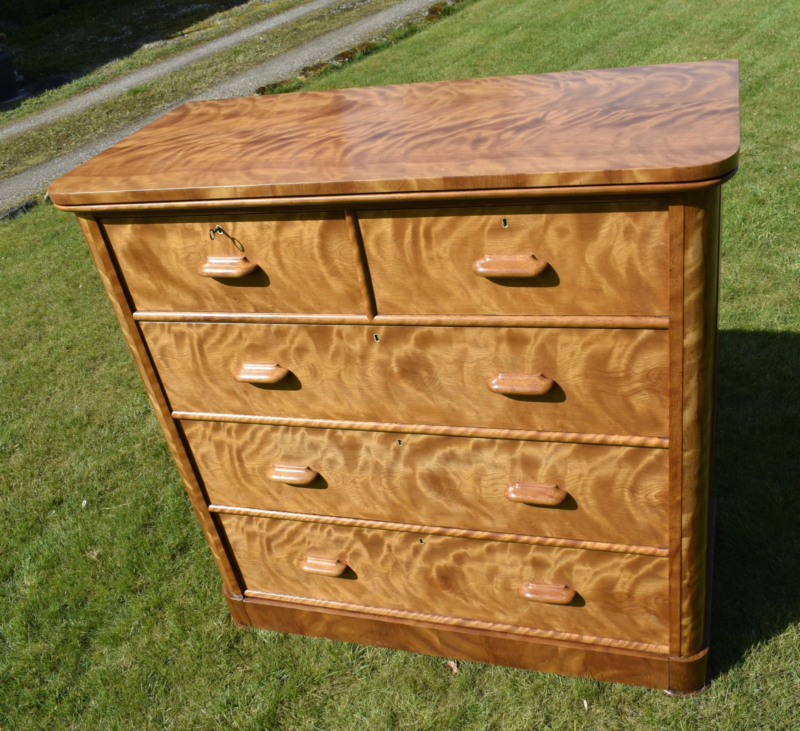 Victorian Birch Chest Of Drawers photo vintage
