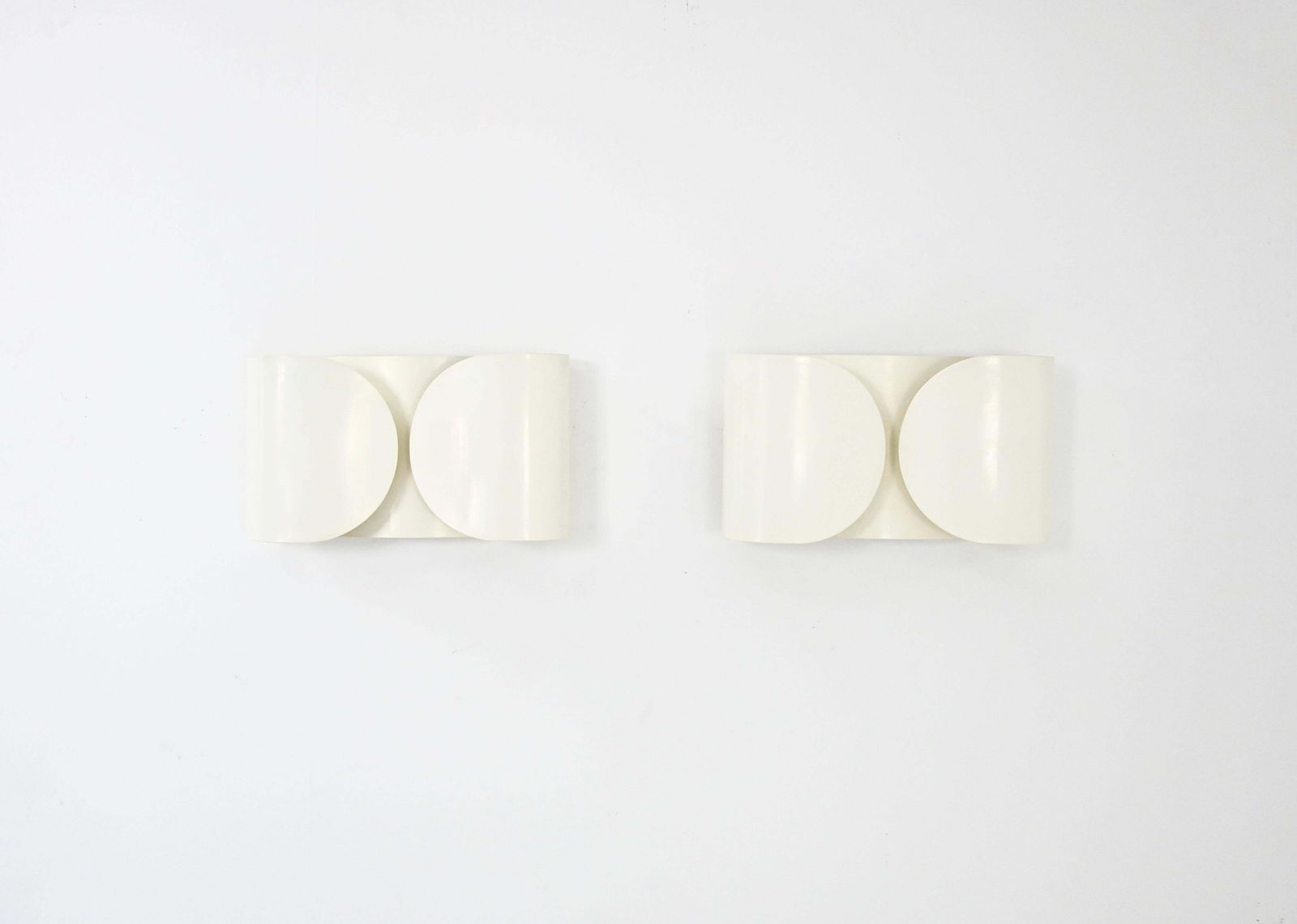 White Foglio Sconces By Tobia & Afra Scarpa For Flos, 1960s, Set Of 2 photo furniture