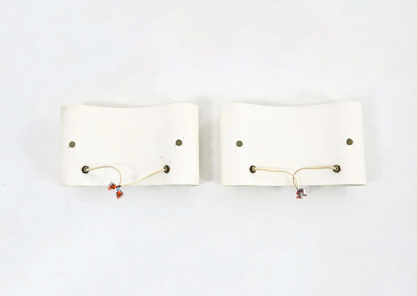 photo for sale White Foglio Sconces By Tobia & Afra Scarpa For Flos, 1960s, Set Of 2