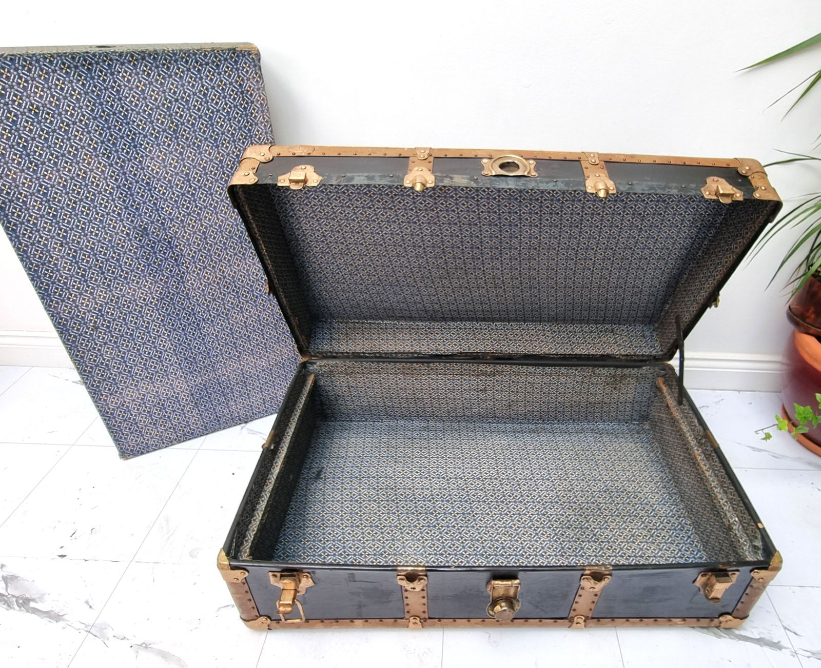 Furniture Antique Fitted Travel Steamer Cabin Trunk American Standswell/Perkiomen 1910s photo