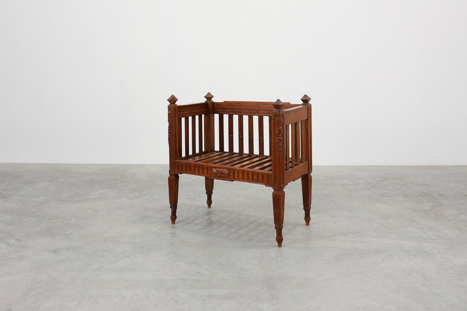 Large Arts & Crafts Oak Side Chair, Belgium, 1915 photo furniture