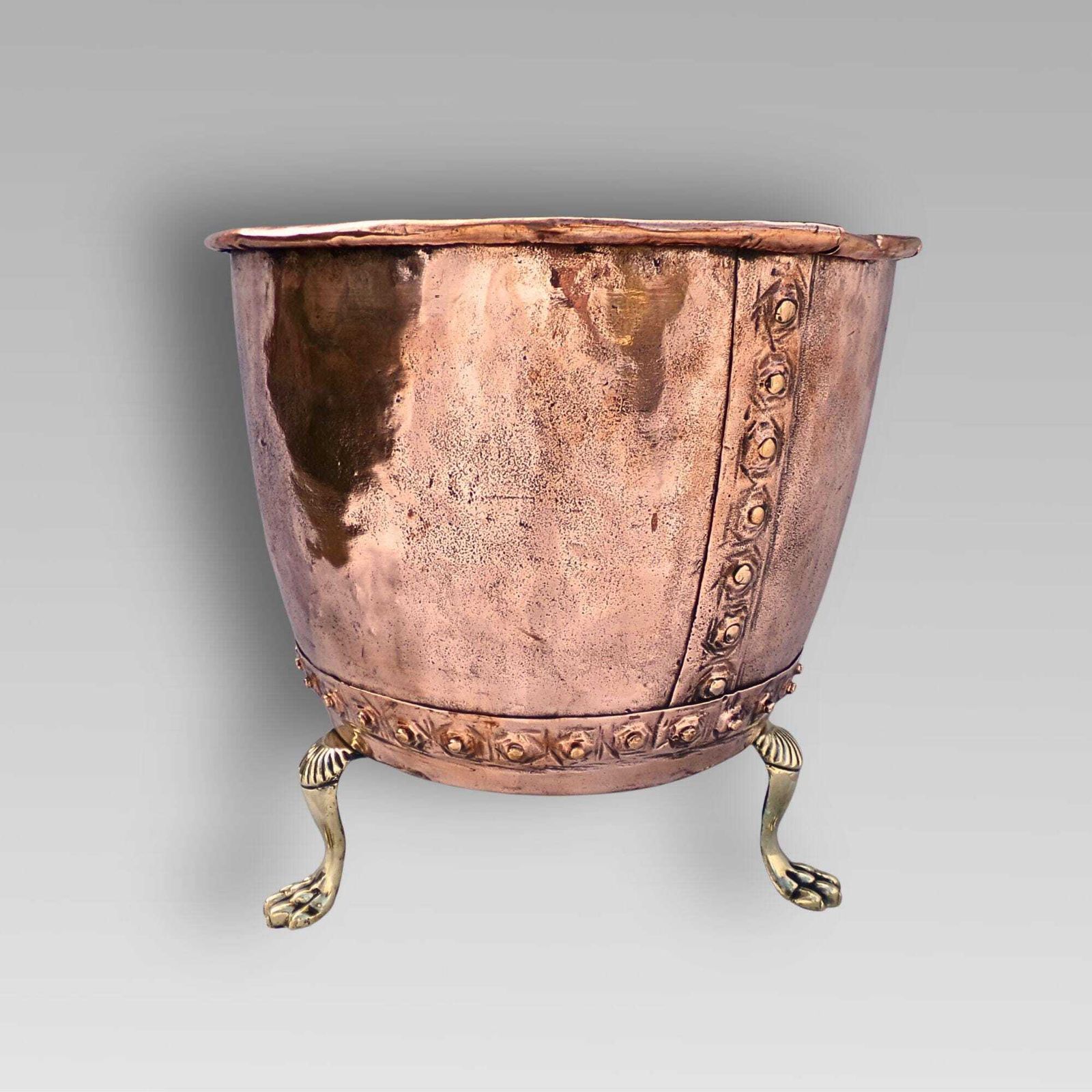 Exceptional Antique 19th Century Copper Riveted Brass Claw Feet Log Bucket, Coal photo furniture
