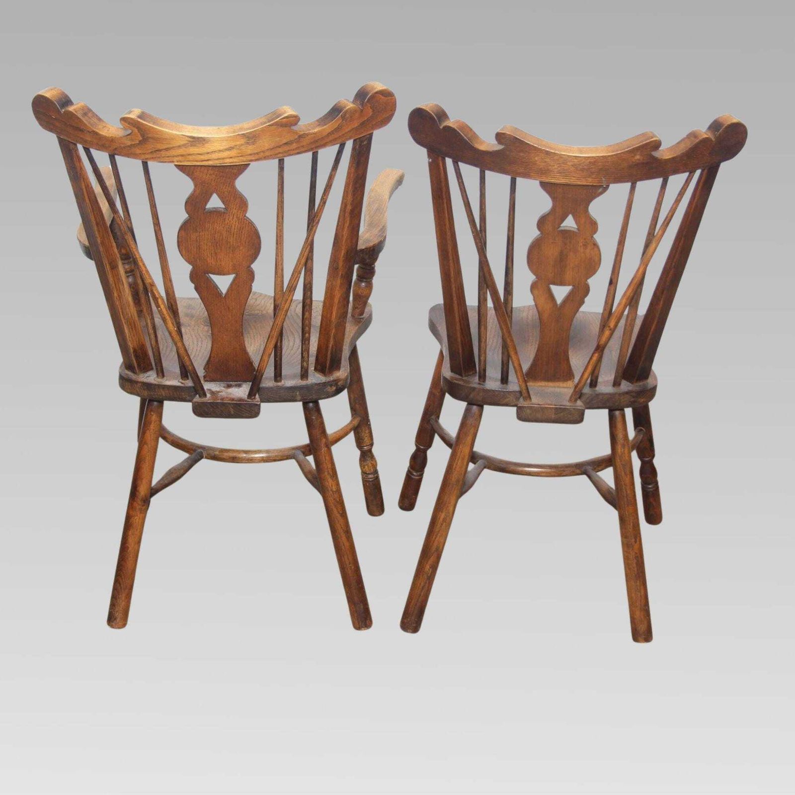 Charming Unusual Pair Of Antique Elm Thames Valley Stick Back Windsor Chairs photo for sale