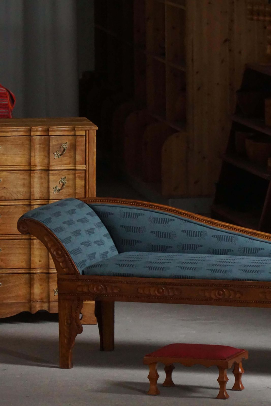 photo for sale Danish Art Nouveau, Chaise Lounge In Oak & Lisa Larson “Mikey” Upholstery, 1920s
