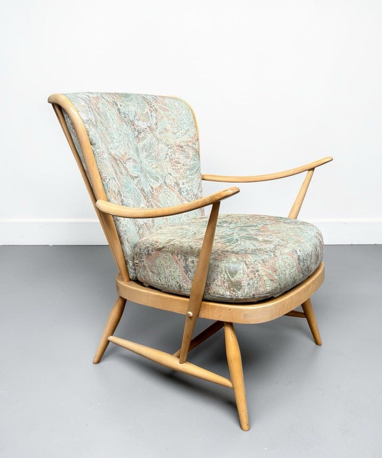 Ercol Blonde Windsor 203 Armchair Mid Century Retro C1960s Superior Quality photo Furniture