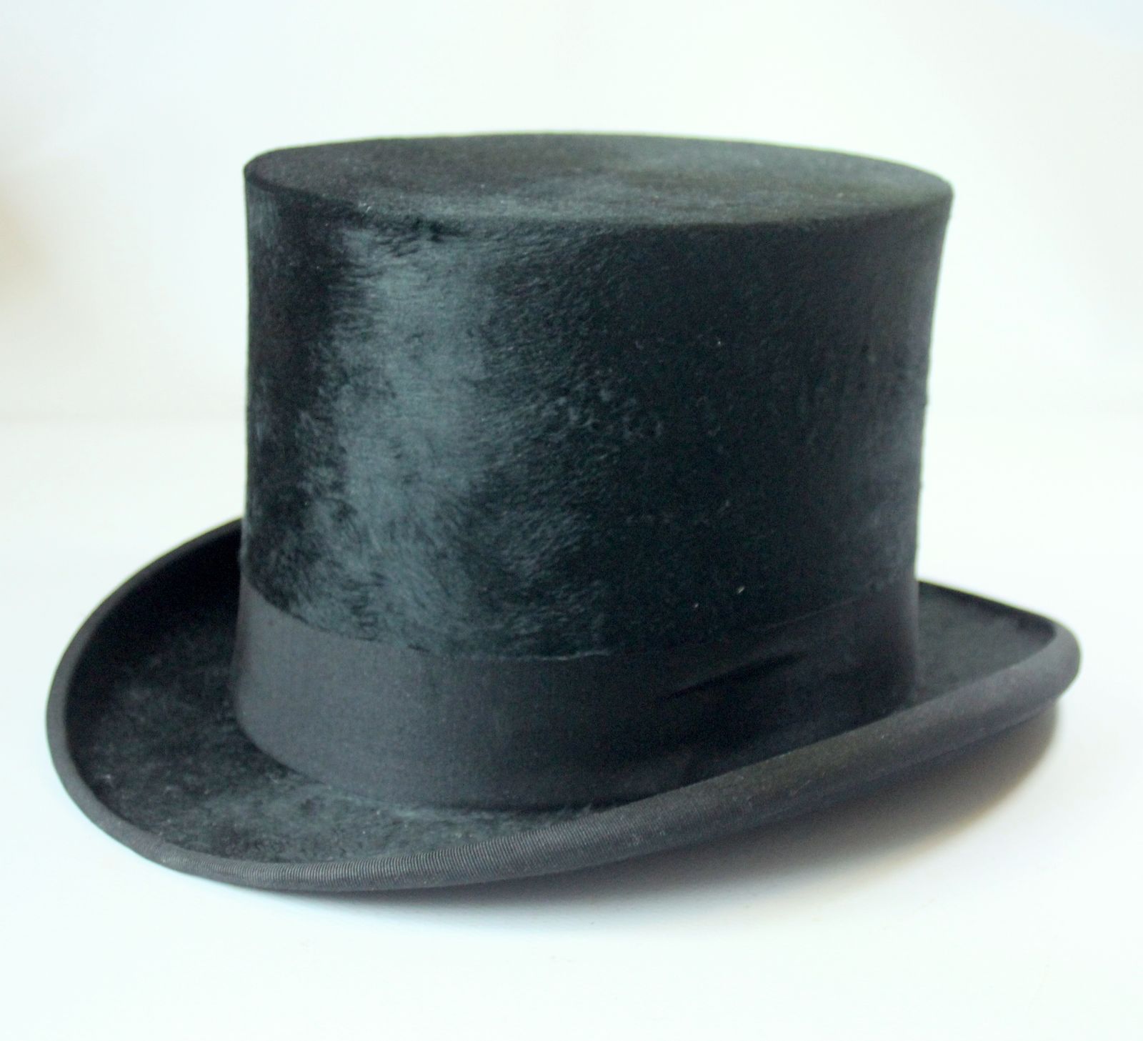 1910s Antique Black Top Hat By Fritz Reuter/Düsseldorf/Germany   Supplier To The Royal House In Germany photo buy