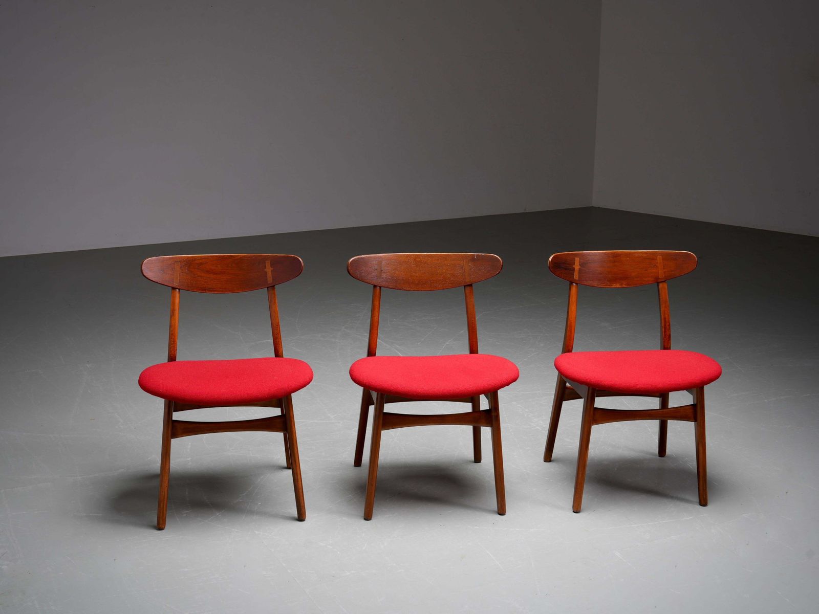 2308.0 Set Of 3 Hans Wegner "Ch30" Chairs, Denmark, 1960's photo
