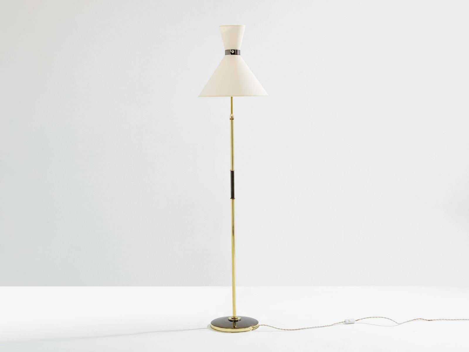 Lampadaire Maison Lunel Diabolo en laiton et métal gun, années 1950 photo vintage