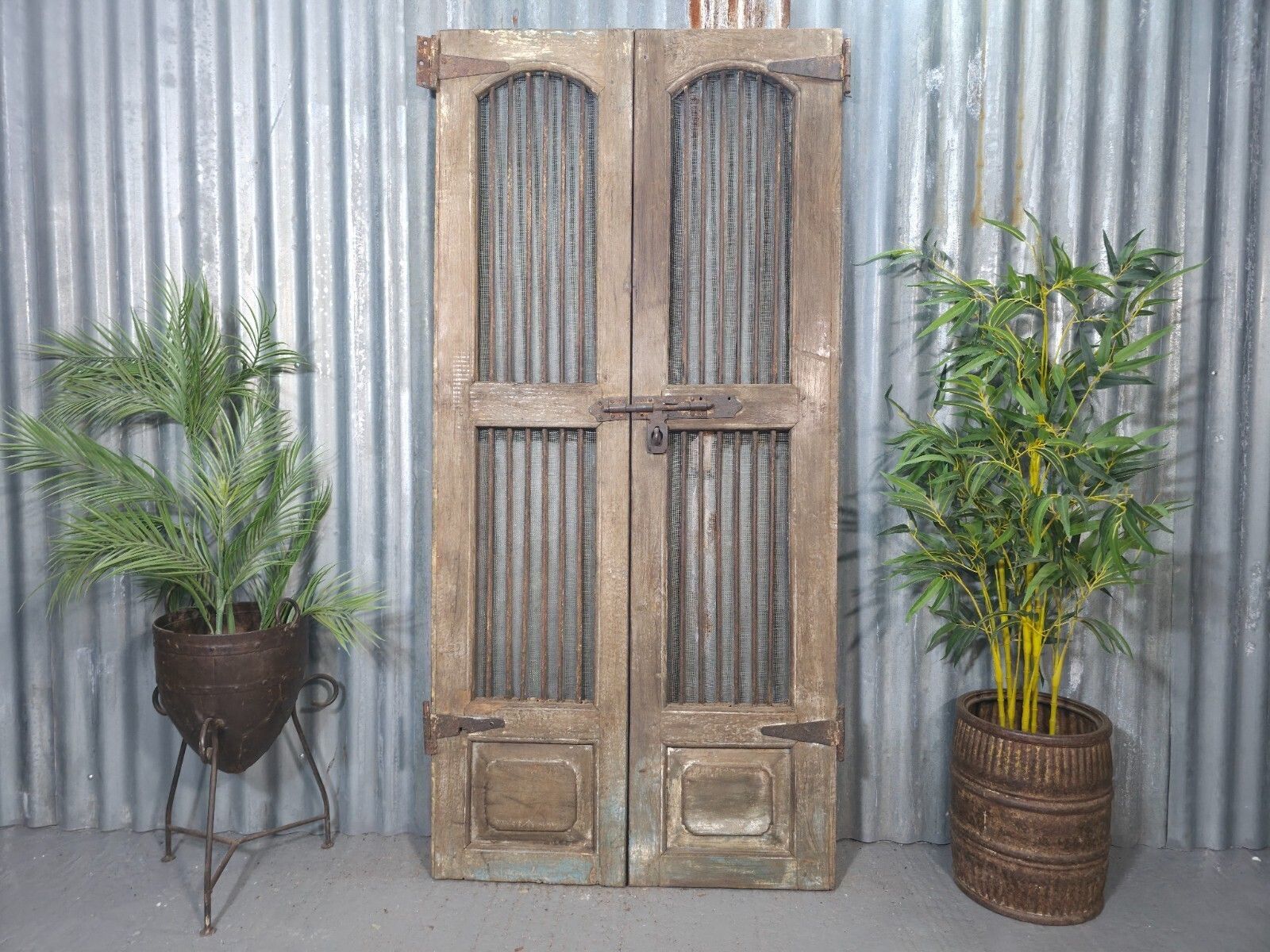 Pair Vintage Rustic Indian Wooden Iron Doors Garden Gates Room Divider Screen
