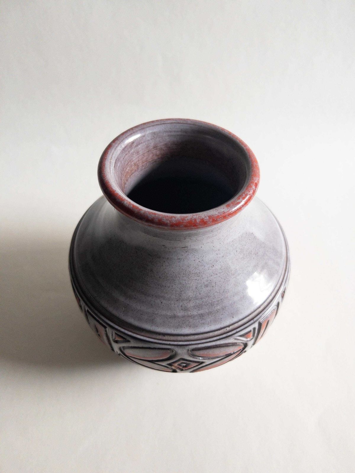 Alvino Bagni Vase: Mid Century Italian Ceramic With Red Graphic Pattern photo buy