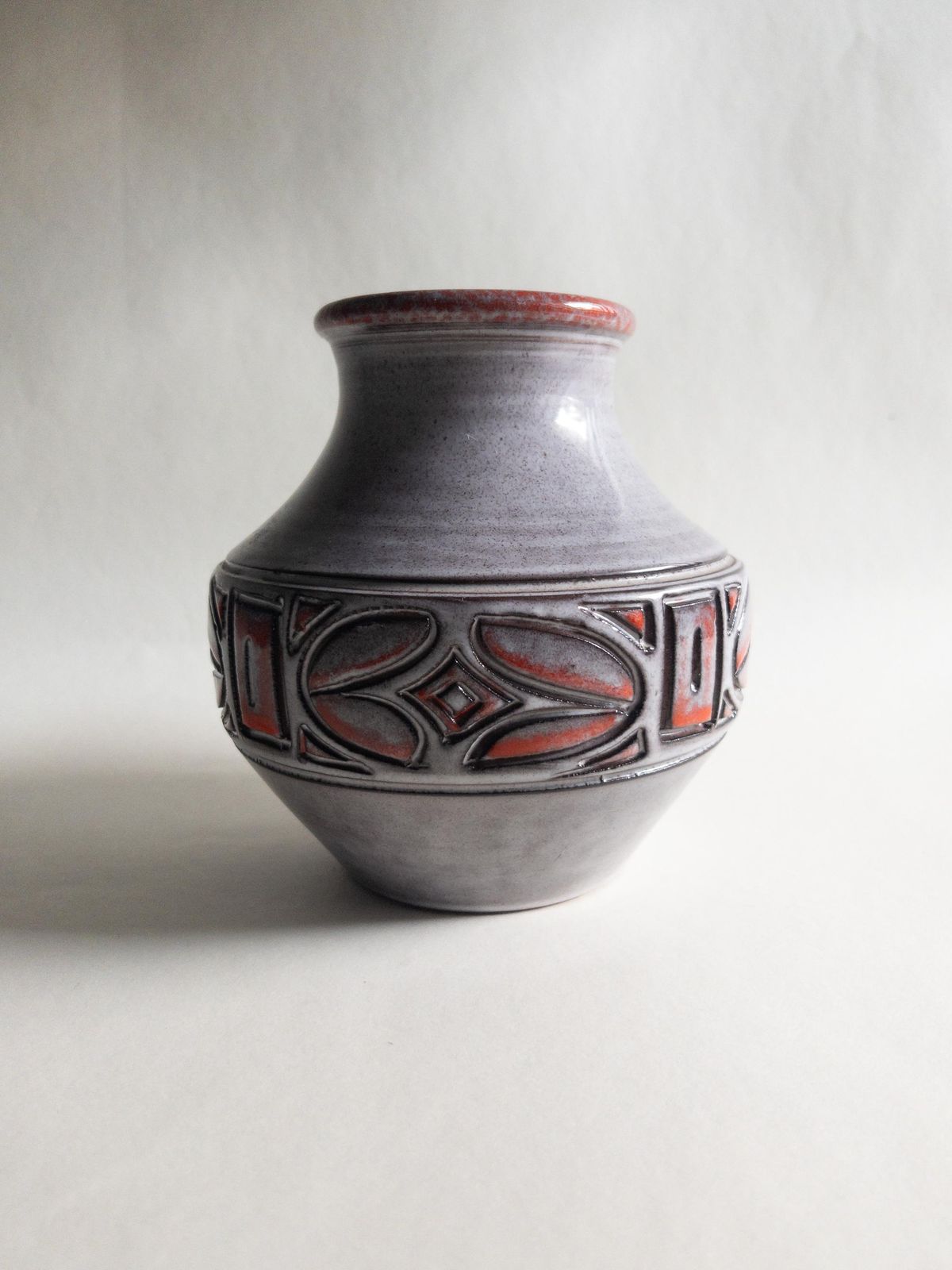 photo furniture Alvino Bagni Vase: Mid Century Italian Ceramic With Red Graphic Pattern