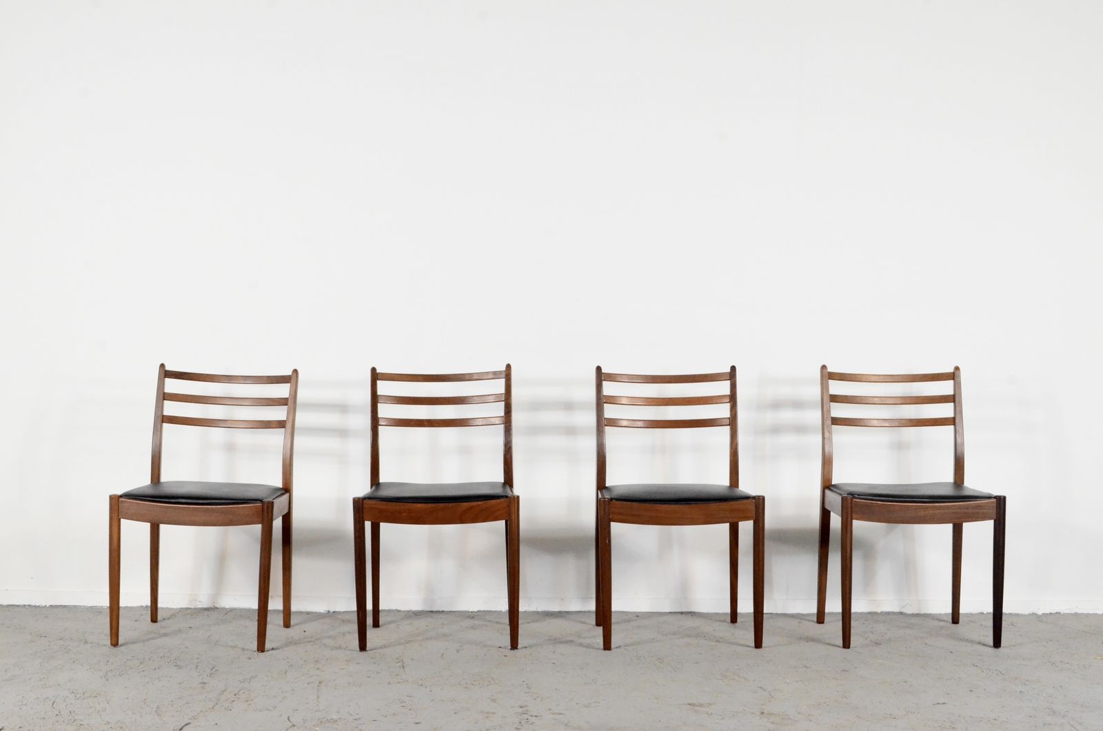Set Of 4 Midcentury Teak And Leatherette Chairs By G Plan. Delivery. Vintage Modern / Danish Style. photo furniture