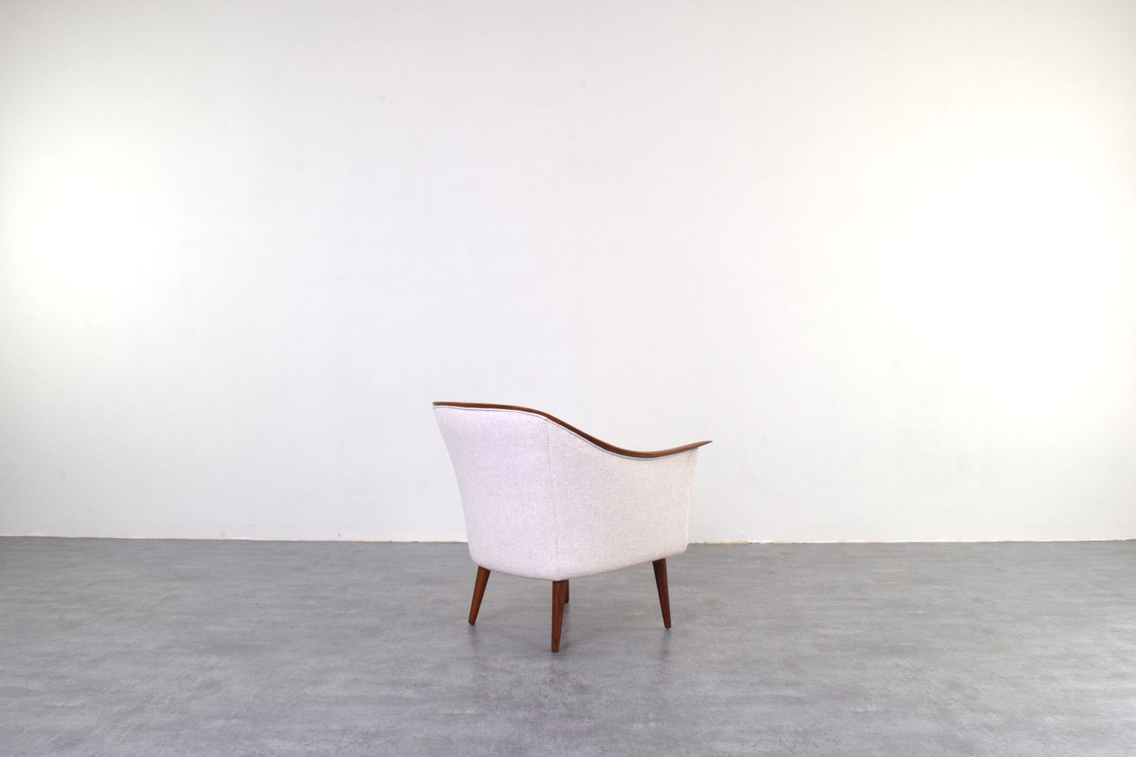 photo furniture Mid Century Norwegian Teak Armchairs By Fredrik A. Kayser For Vatne Lenestolfabrikk, 1960s, Set Of 2