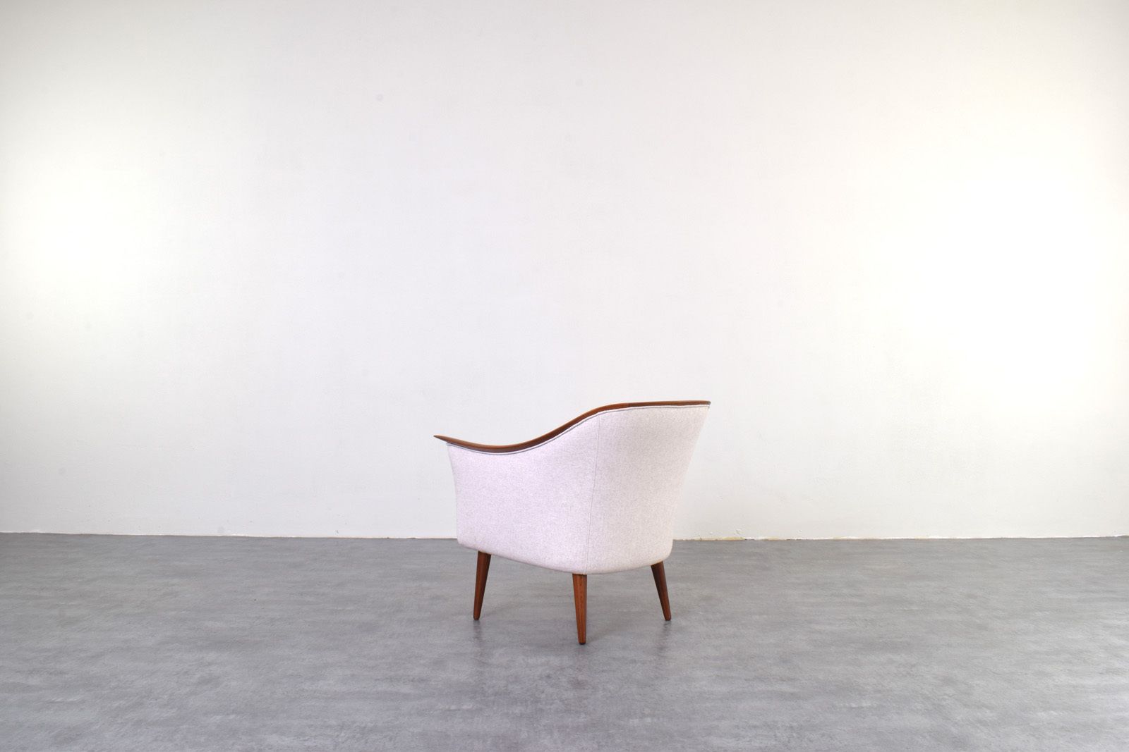 photo for sale Mid Century Norwegian Teak Armchairs By Fredrik A. Kayser For Vatne Lenestolfabrikk, 1960s, Set Of 2