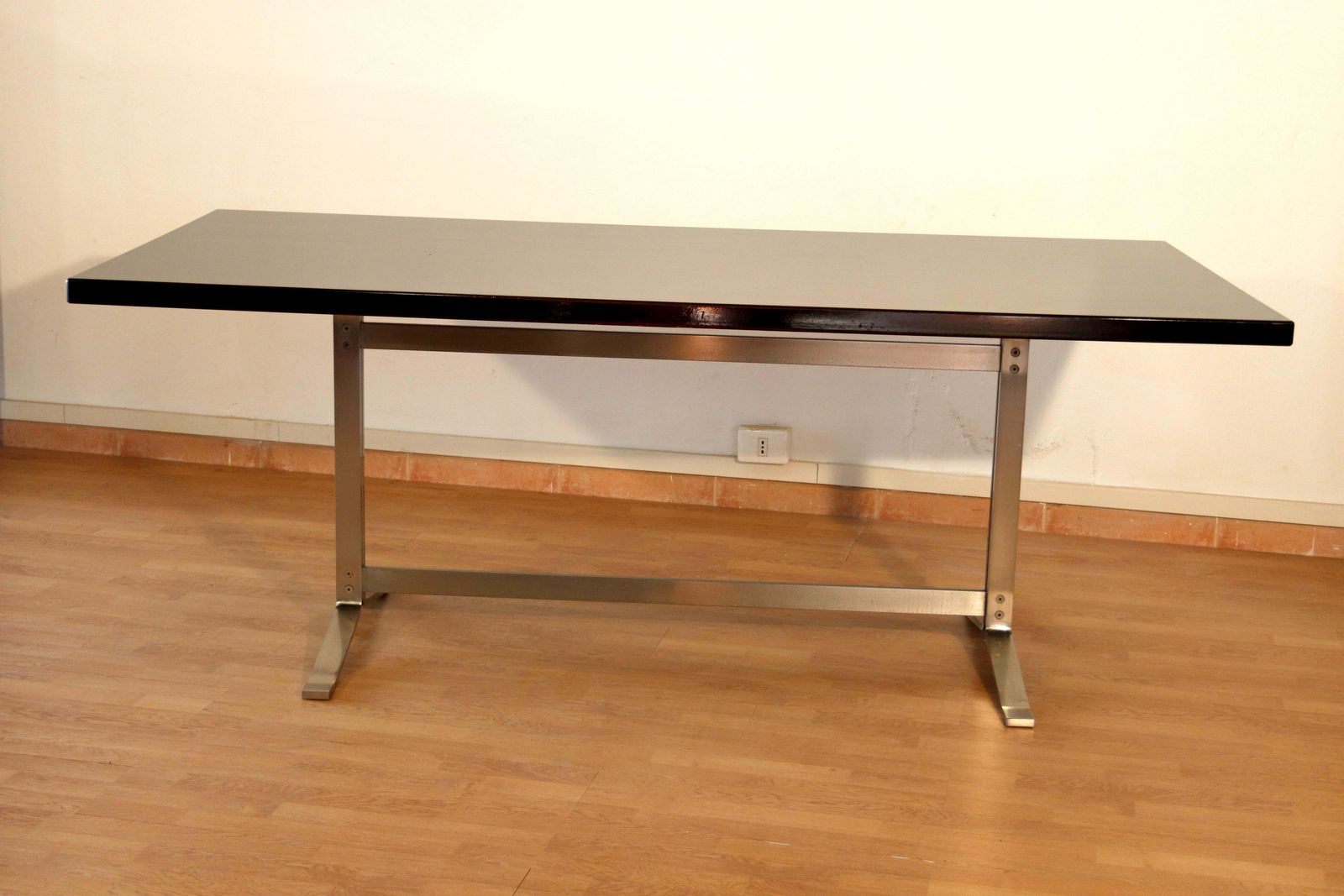 Mid Century Formanova Table Rosewood Chromed Steel By Gianni Moscatelli, 1965. photo for sale