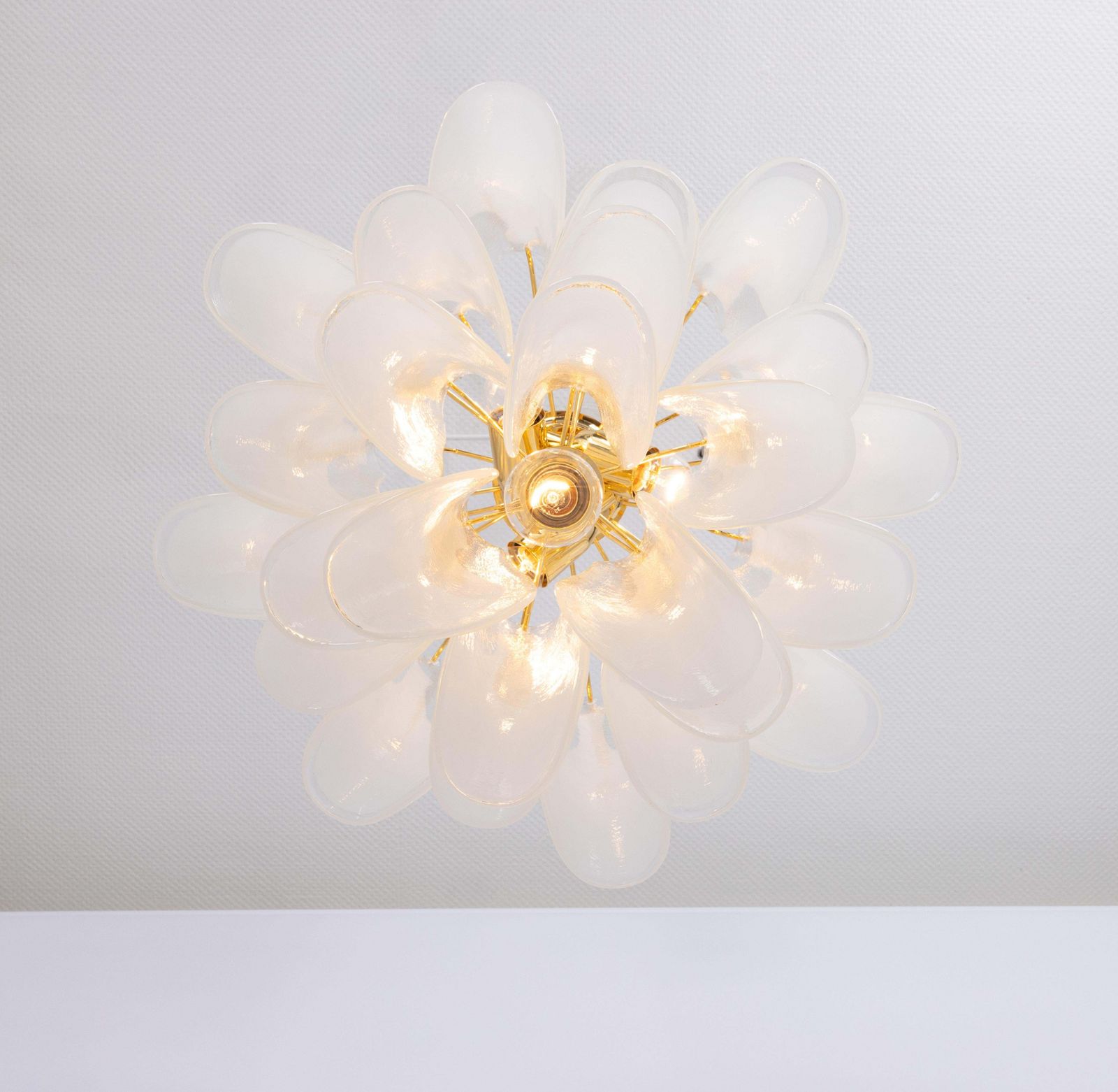 Lighting Stunning Large Murano Glass Petals Chandelier Italy, 1980s photo