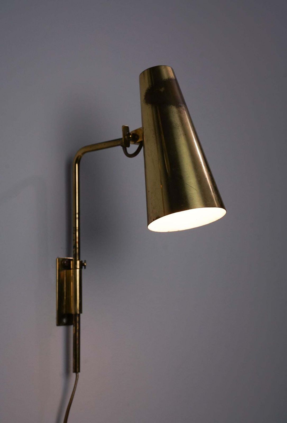 Pair Of Model 9459 Wall Lights, Paavo Tynell, Taito Oy, 1940/1950s photo buy