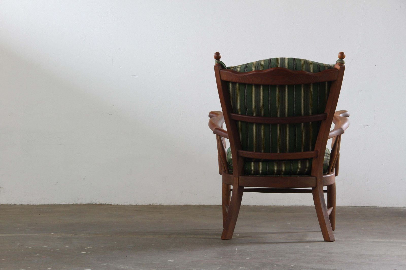 photo buy Vintage Danish Mid Century Oak Armchair, Attributed To Henning Kjærnulf 1960s