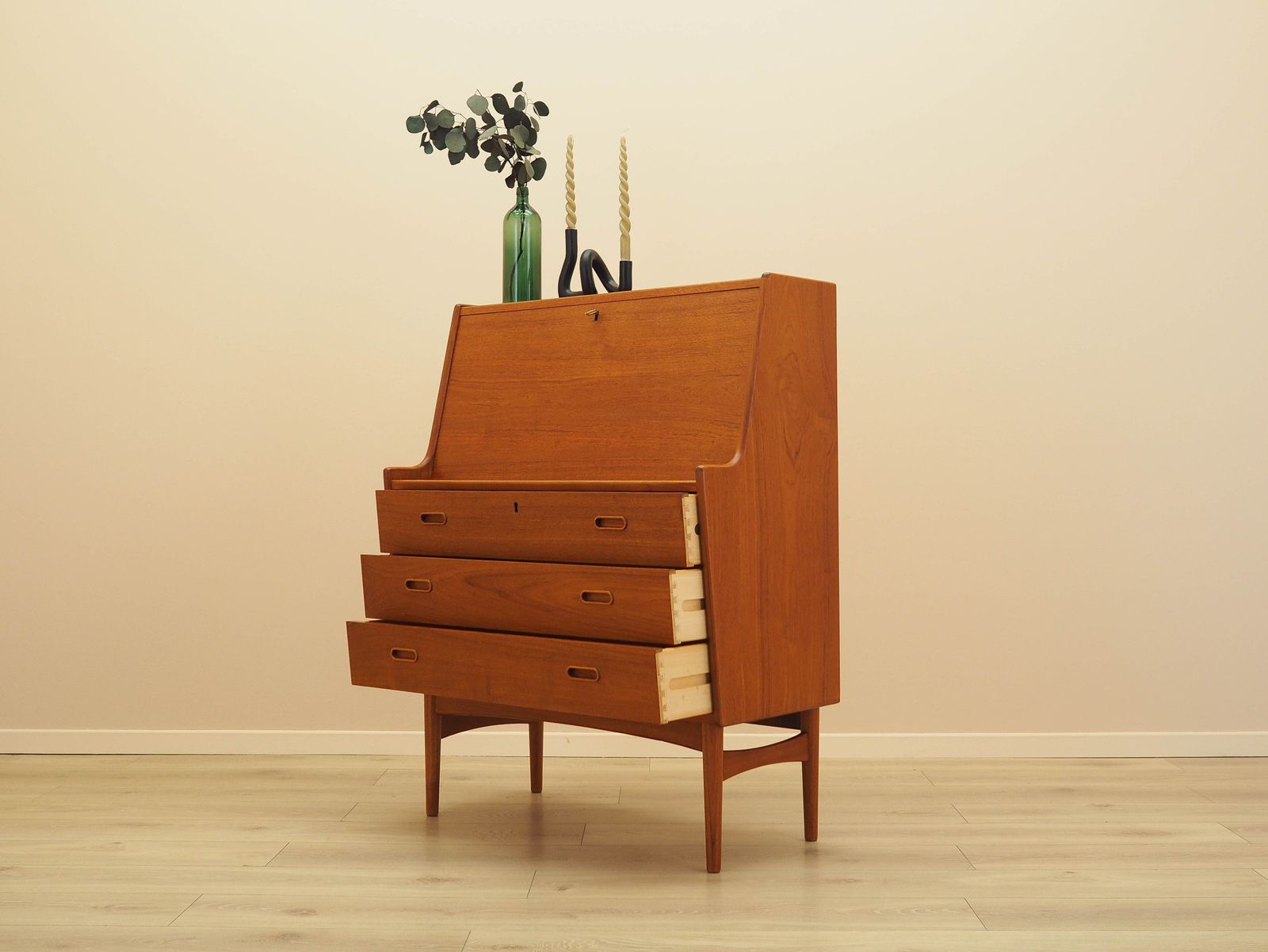 Teak Secretary, Danish Design, 1960s, Designer: Arne Wahl Iversen, Manufacturer: Vinde Møbelfabrik photo 1569.0