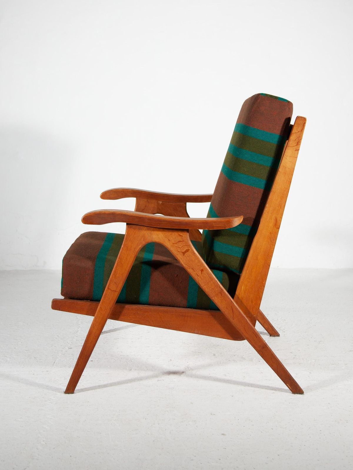 photo furniture 1950 Midcentury Modern Rob Parry Set Of Two Teak Lounge Chairs