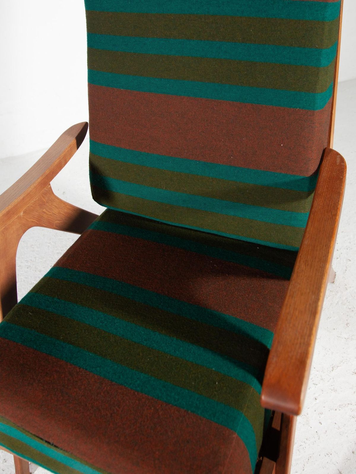photo vintage 1950 Midcentury Modern Rob Parry Set Of Two Teak Lounge Chairs