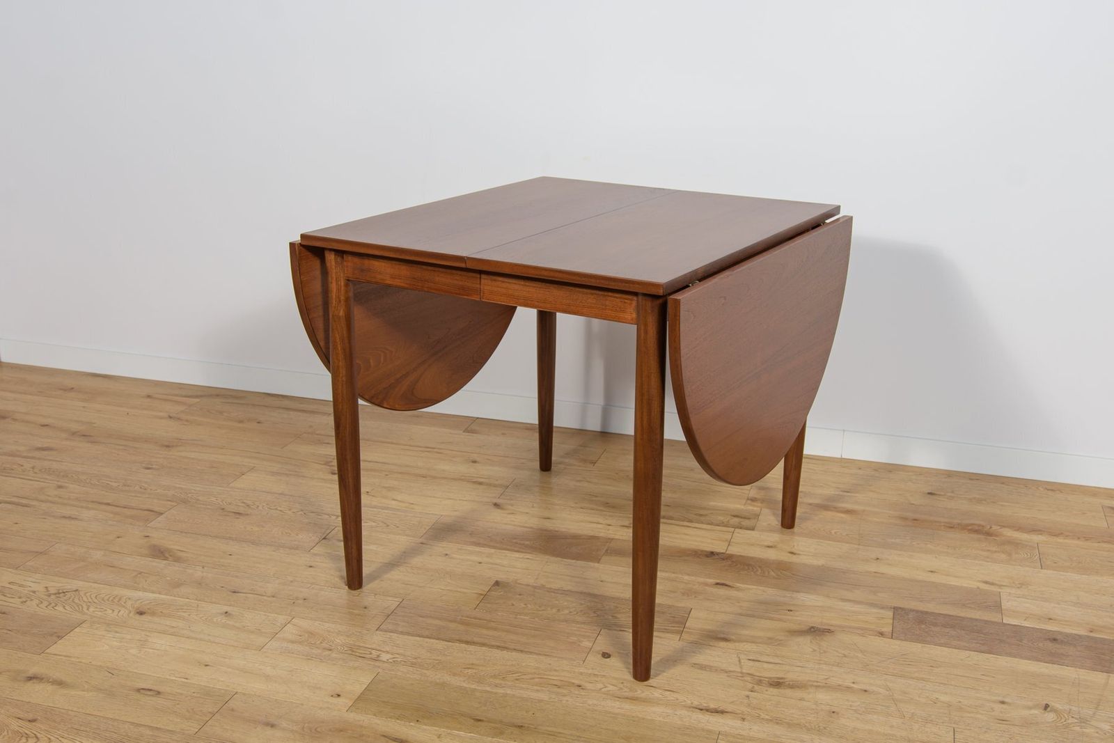 Mid Century Extendable Teak Dining Table, Denmark, 1960s photo furniture