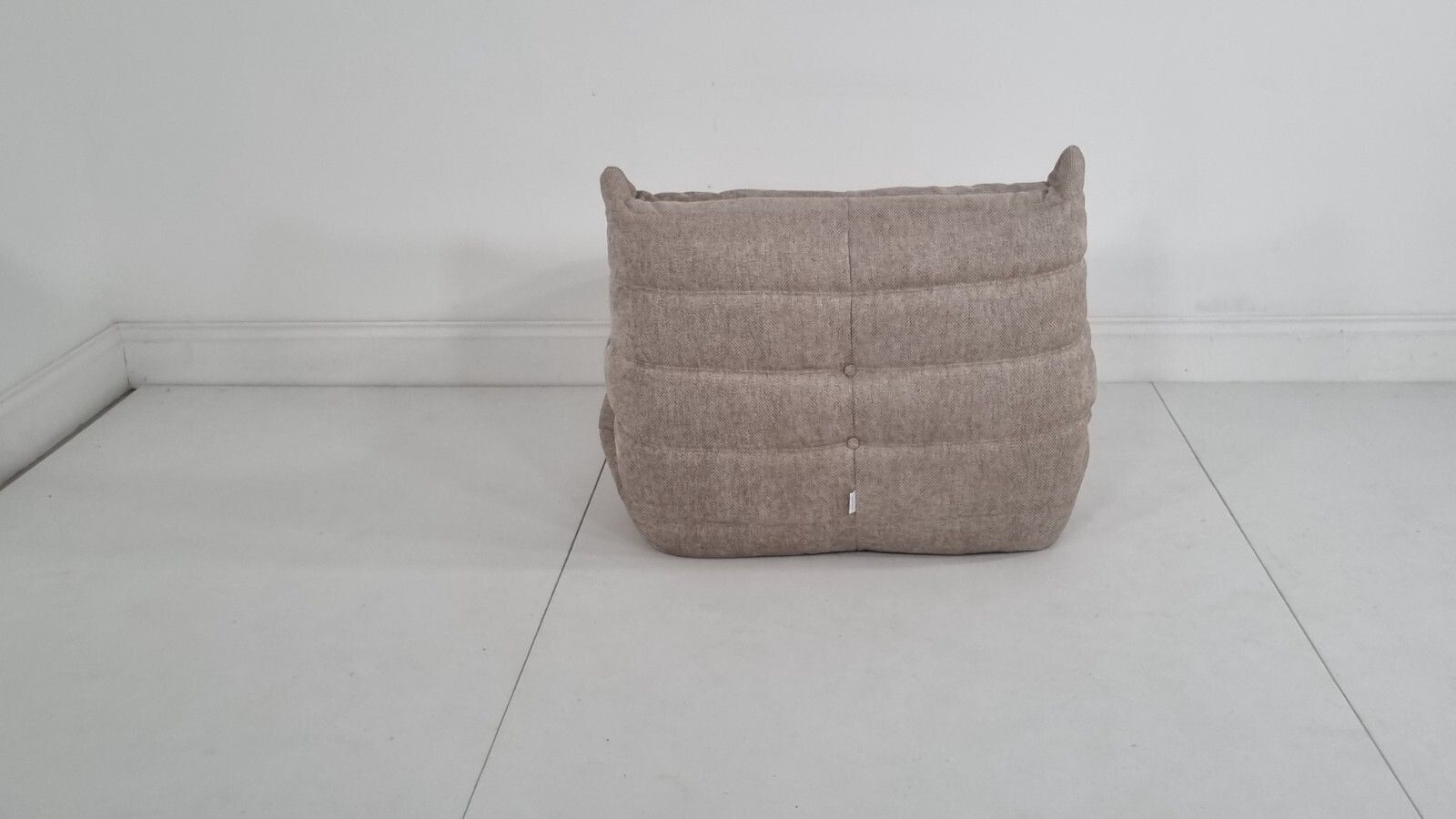 Furniture Ligne Roset Togo Chair In Cream/Honey Woven Fabric In Excellent Condition photo