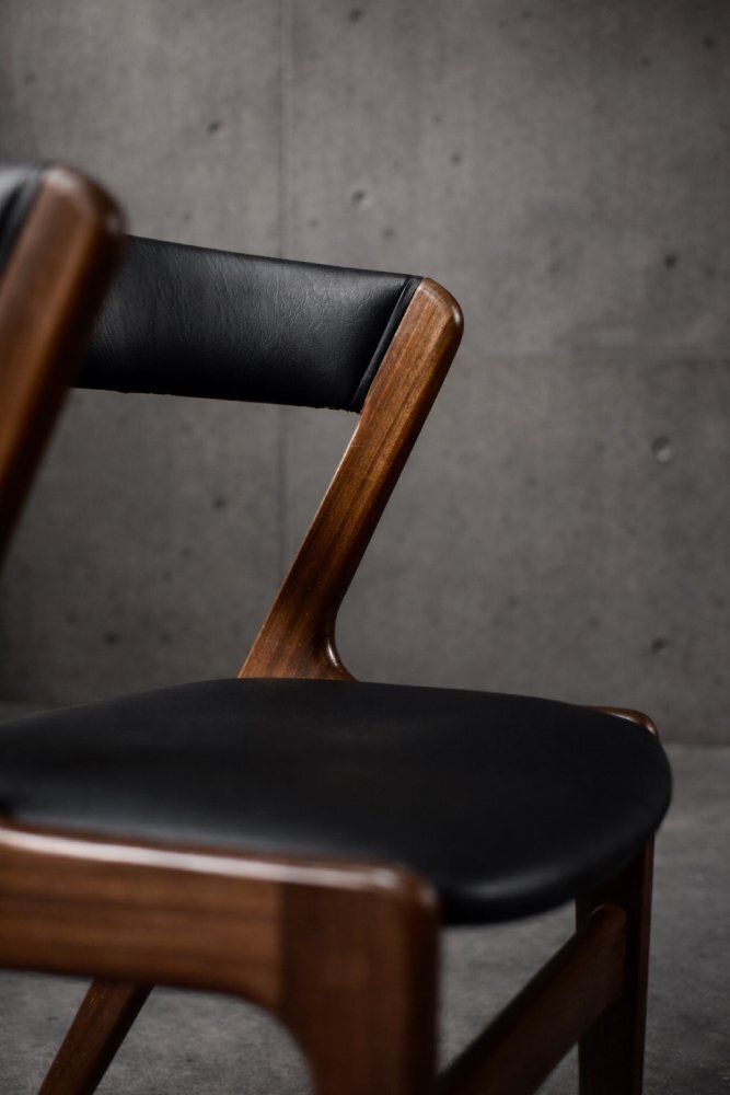 photo furniture Mid Century Modern Danish Fire Office Chair In Teak, 1960s