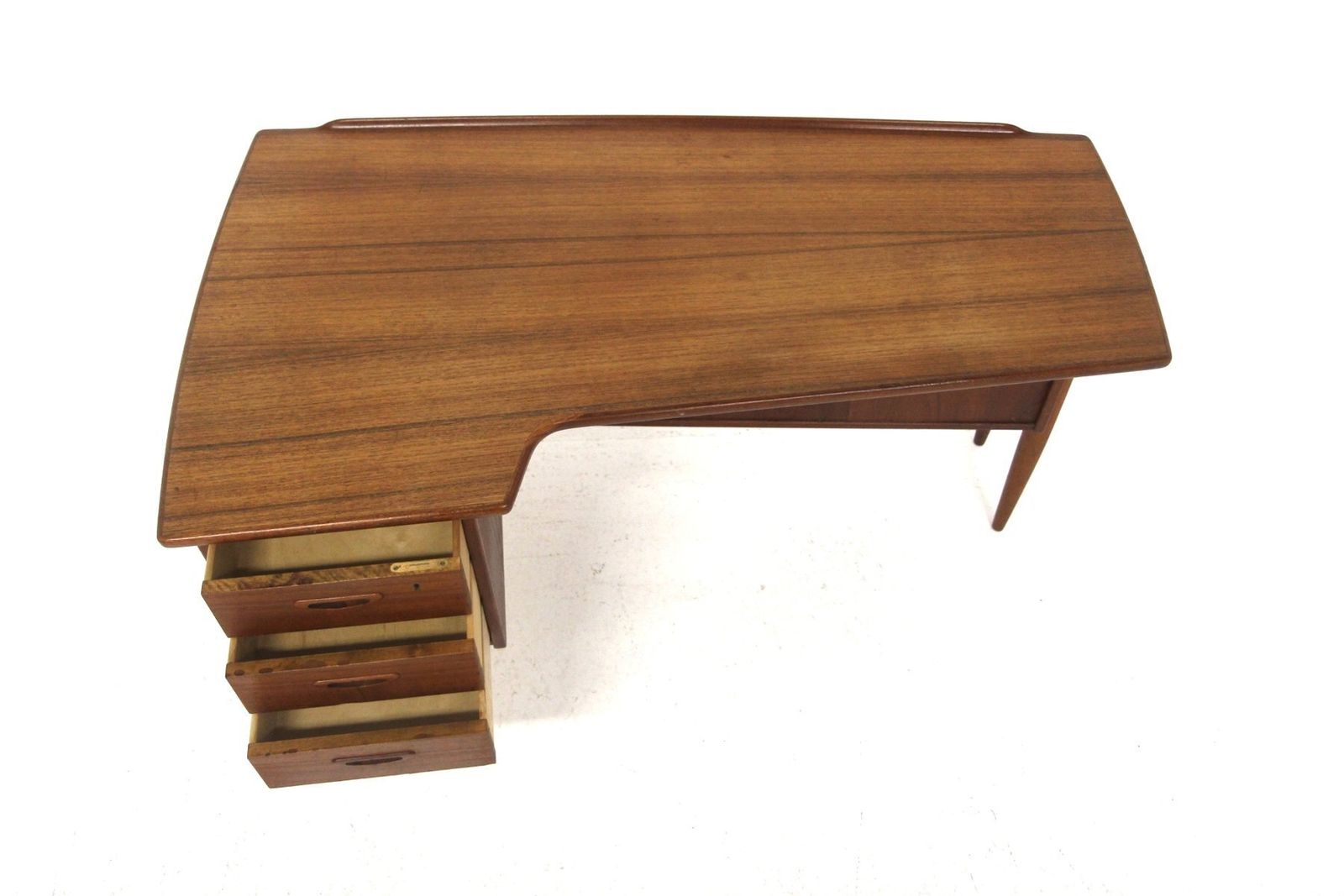Scandinavian Teak Desk By Göran Strand For Lelångs Möbelfabrik, Sweden, 1950s photo 1611.0