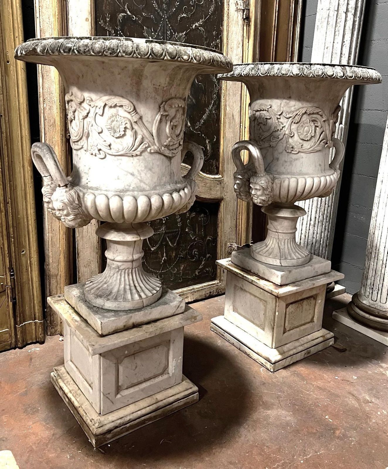 Pair Of Vases In Carrara Marble, Italy photo vinterior