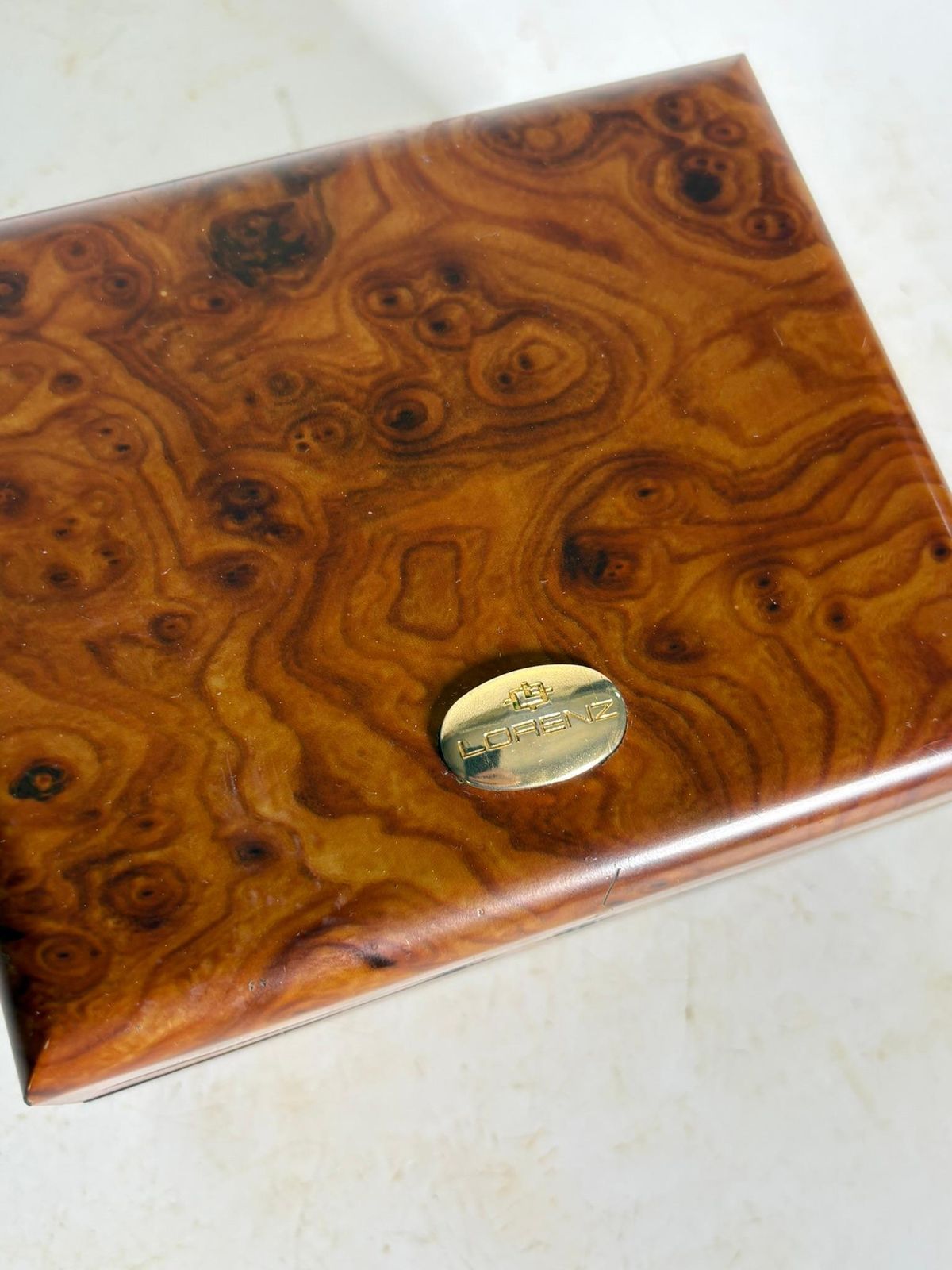 Wooden Box, France, 1970 photo vinterior