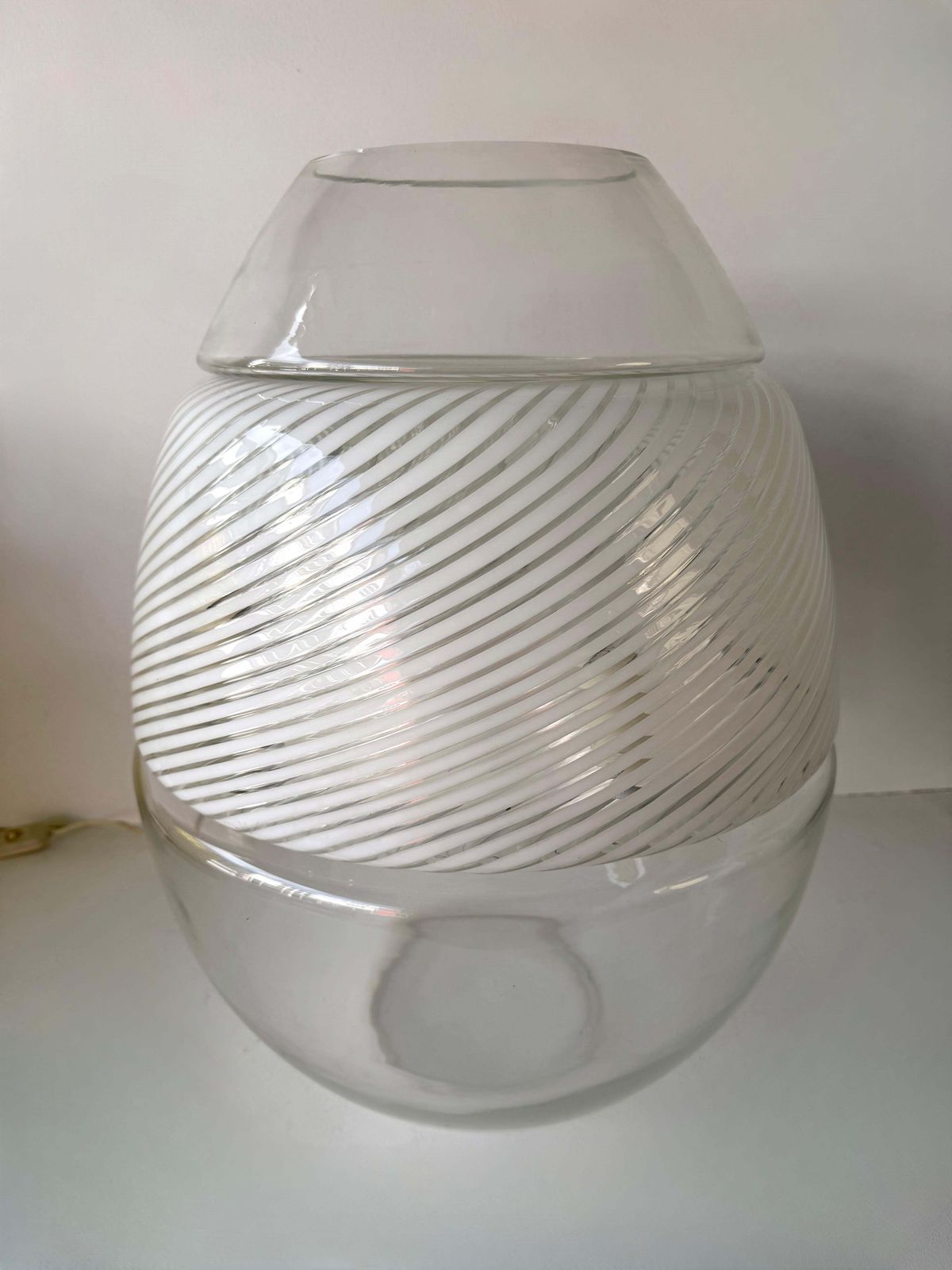 Lt 353 Egg Lamp Vase Murano Glass By Mazzega. Italy, 1970s photo vinterior