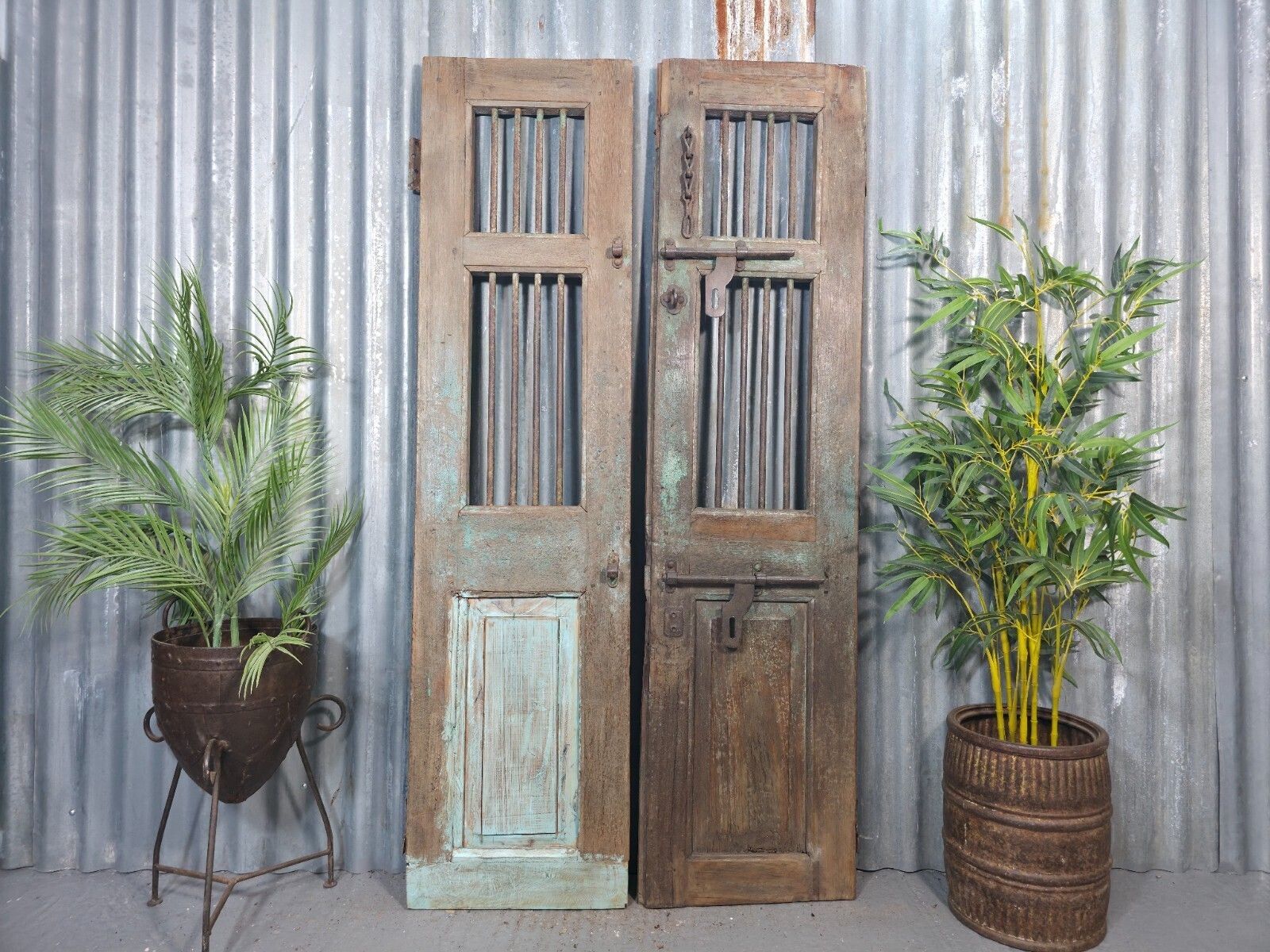 Pair Vintage Rustic Indian Wooden Iron Doors Garden Gates Room Divider Screen