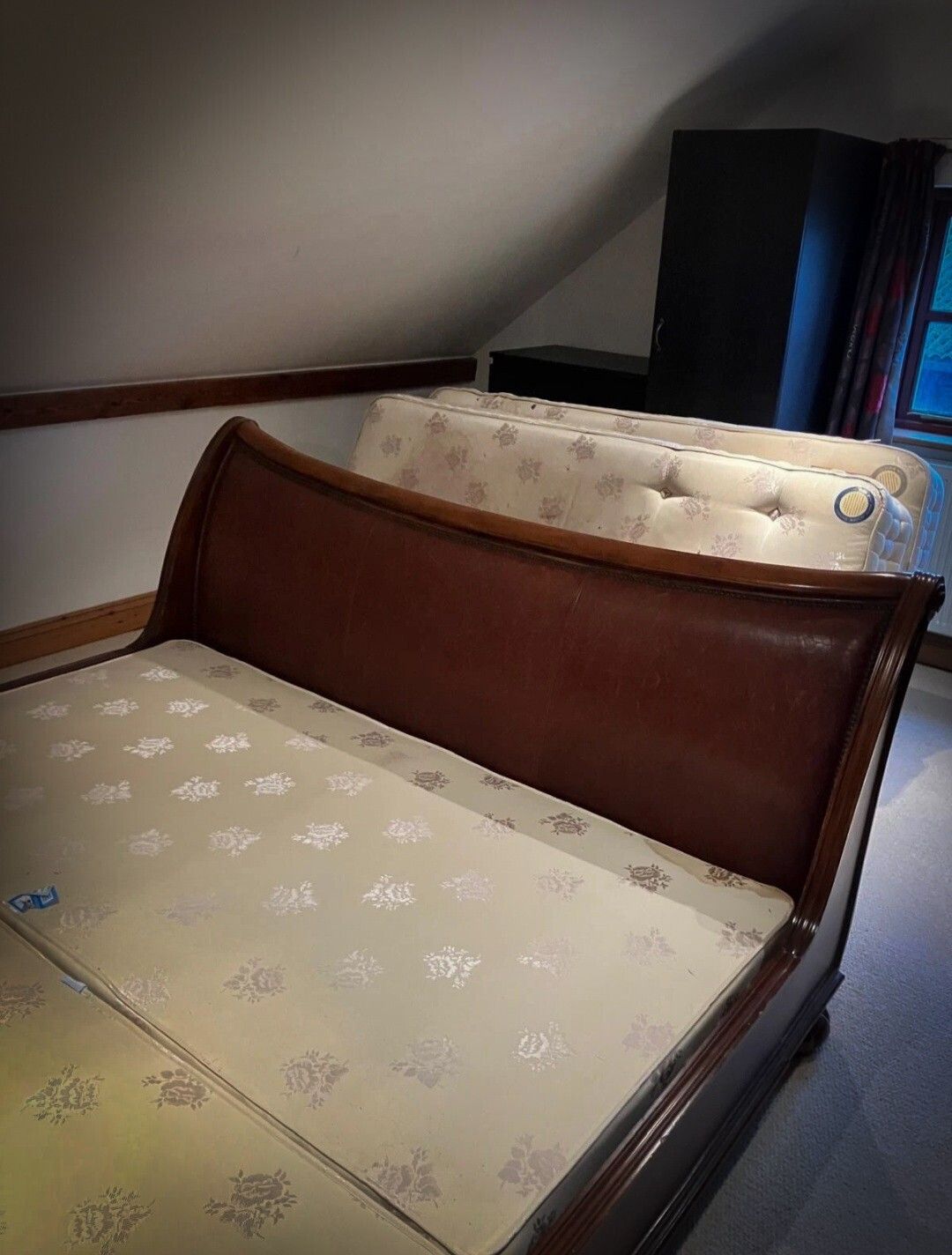 photo furniture A Monumental Ralph Lauren Henredon Super King Palais Alfresco Leather Sleigh Bed.