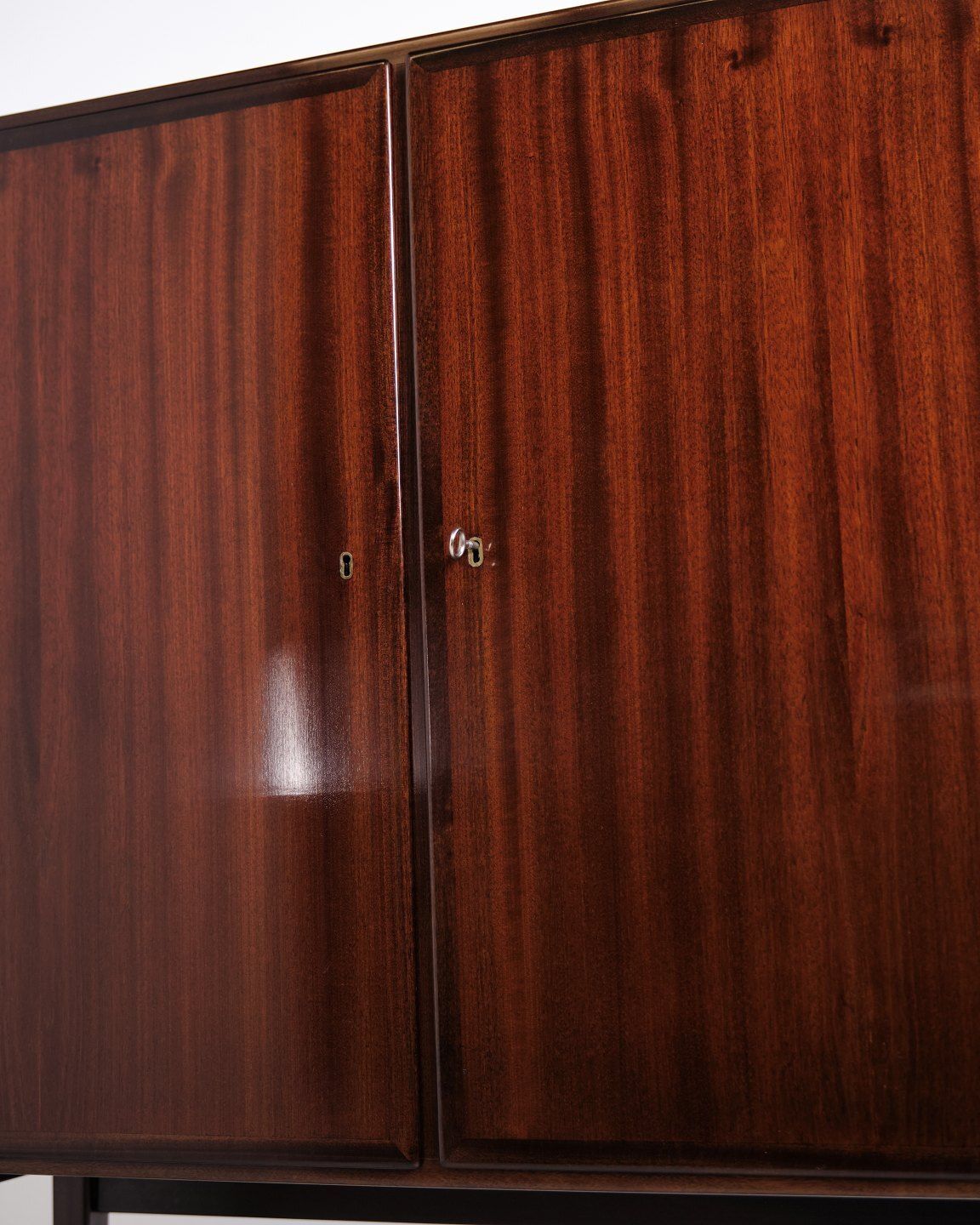 Mahogany Cabinet, Rungstedlund Series By Poul Jeppesens Møbelfabrik. photo vinterior